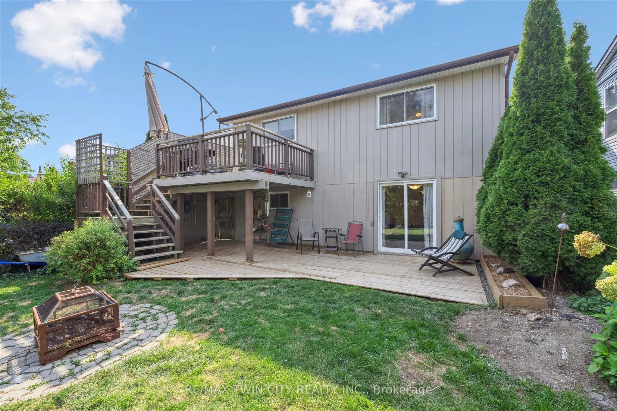 31 Saxony Circle