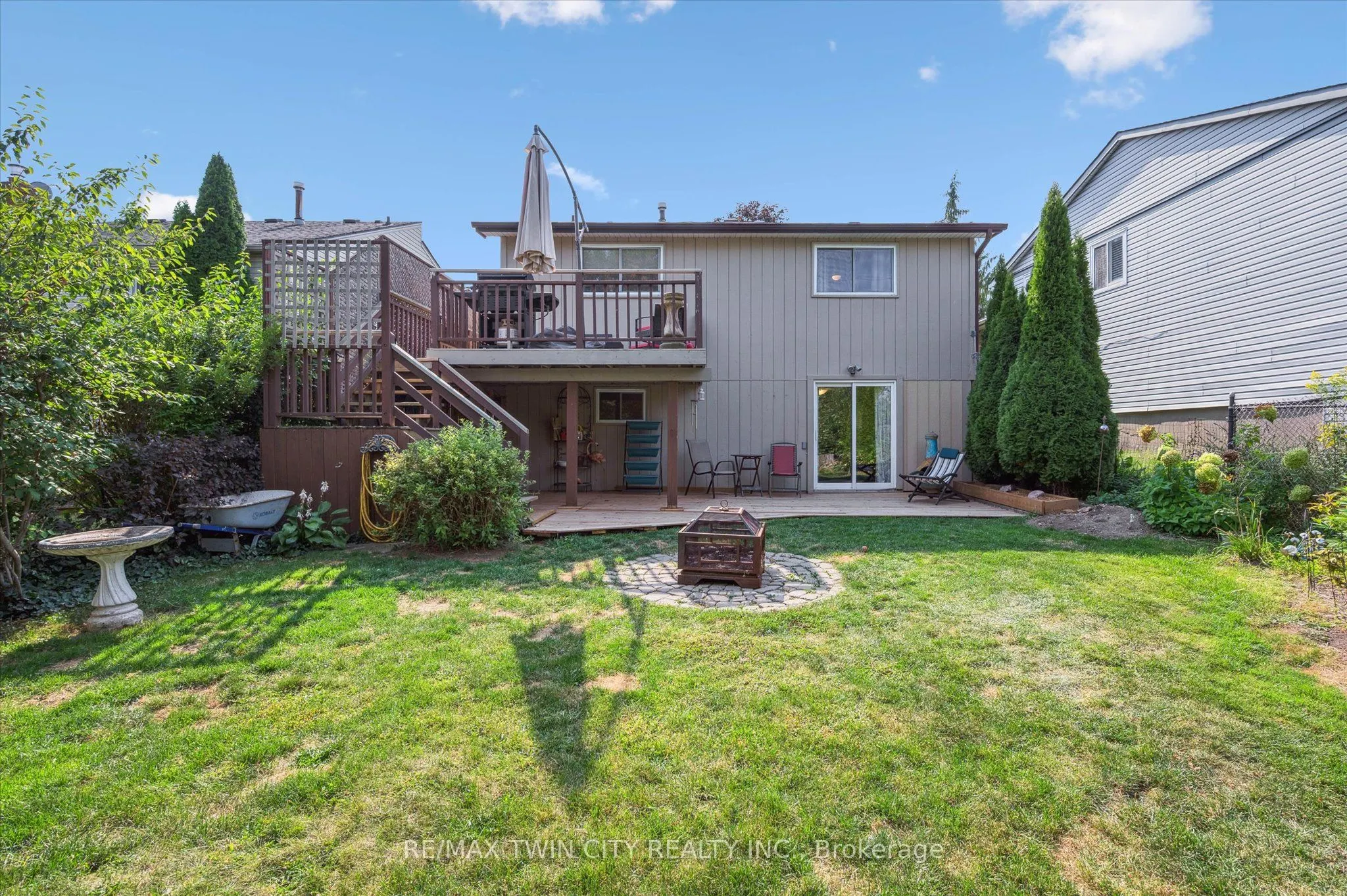 31 Saxony Circle