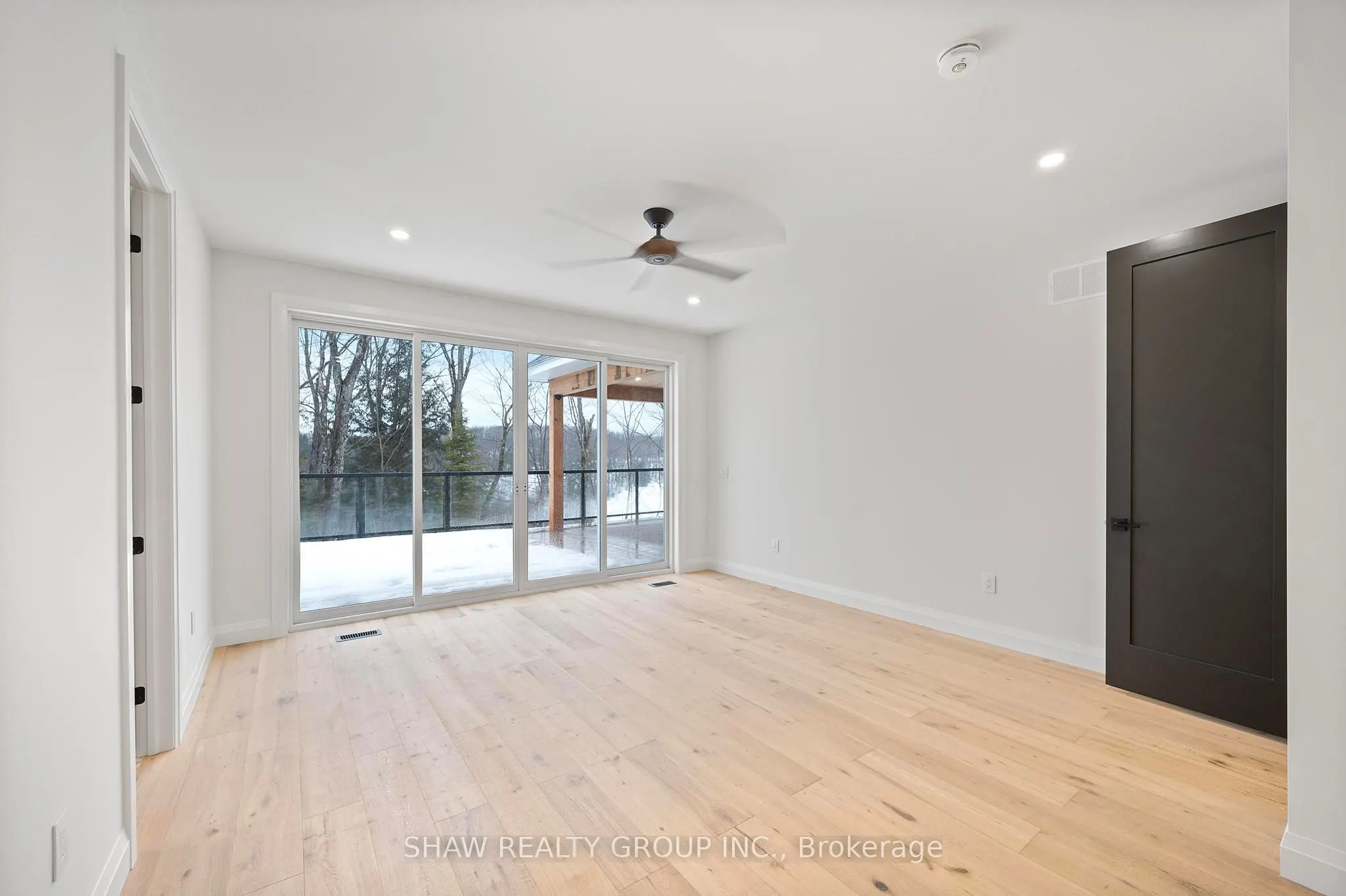 33 Glen Eagle Court
