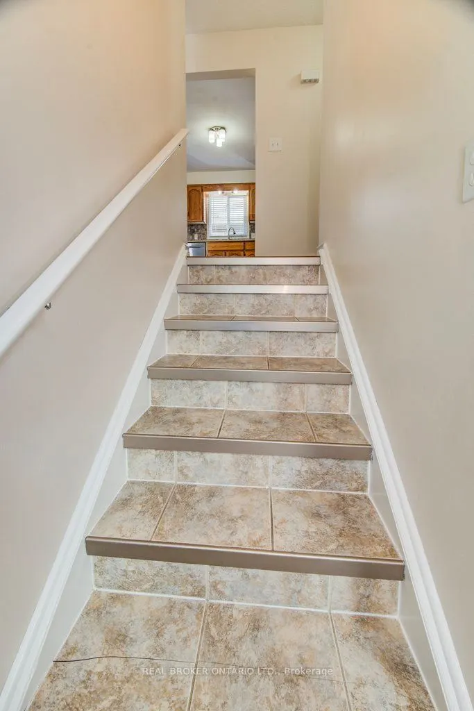 73 Falcon Drive