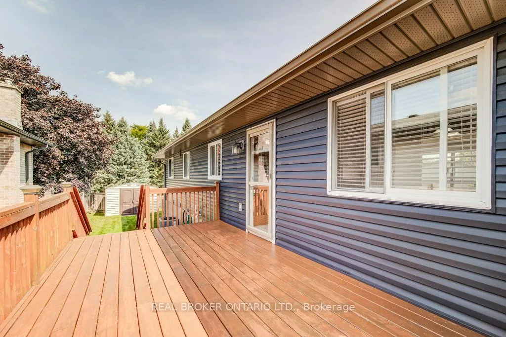 73 Falcon Drive