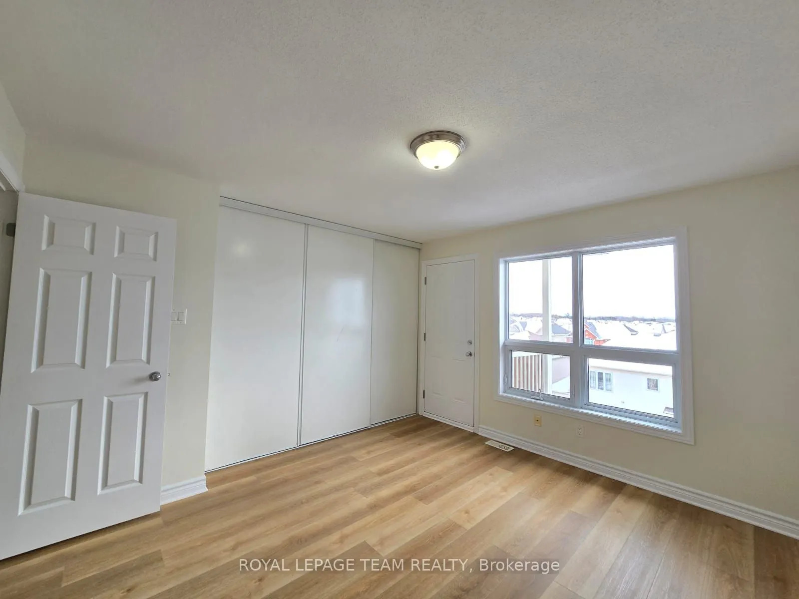 592 Chapman Mills Drive, #B