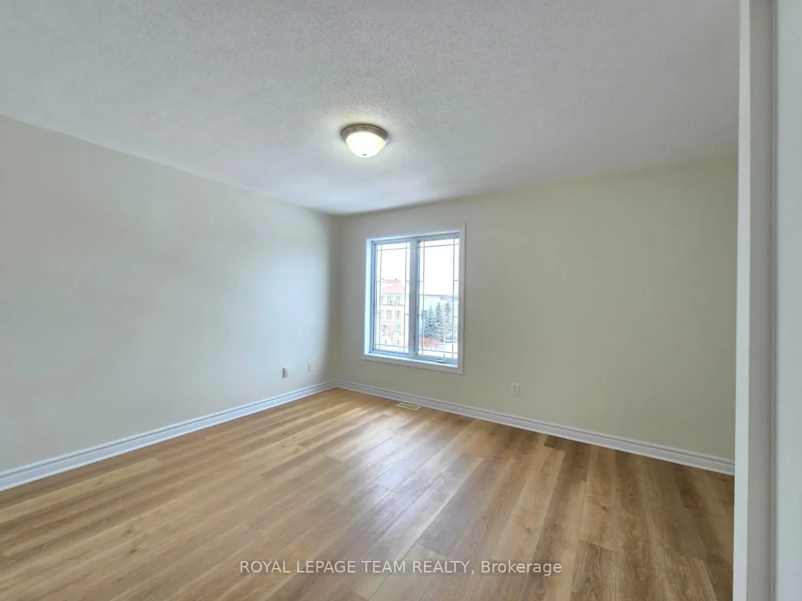 592 Chapman Mills Drive, #B