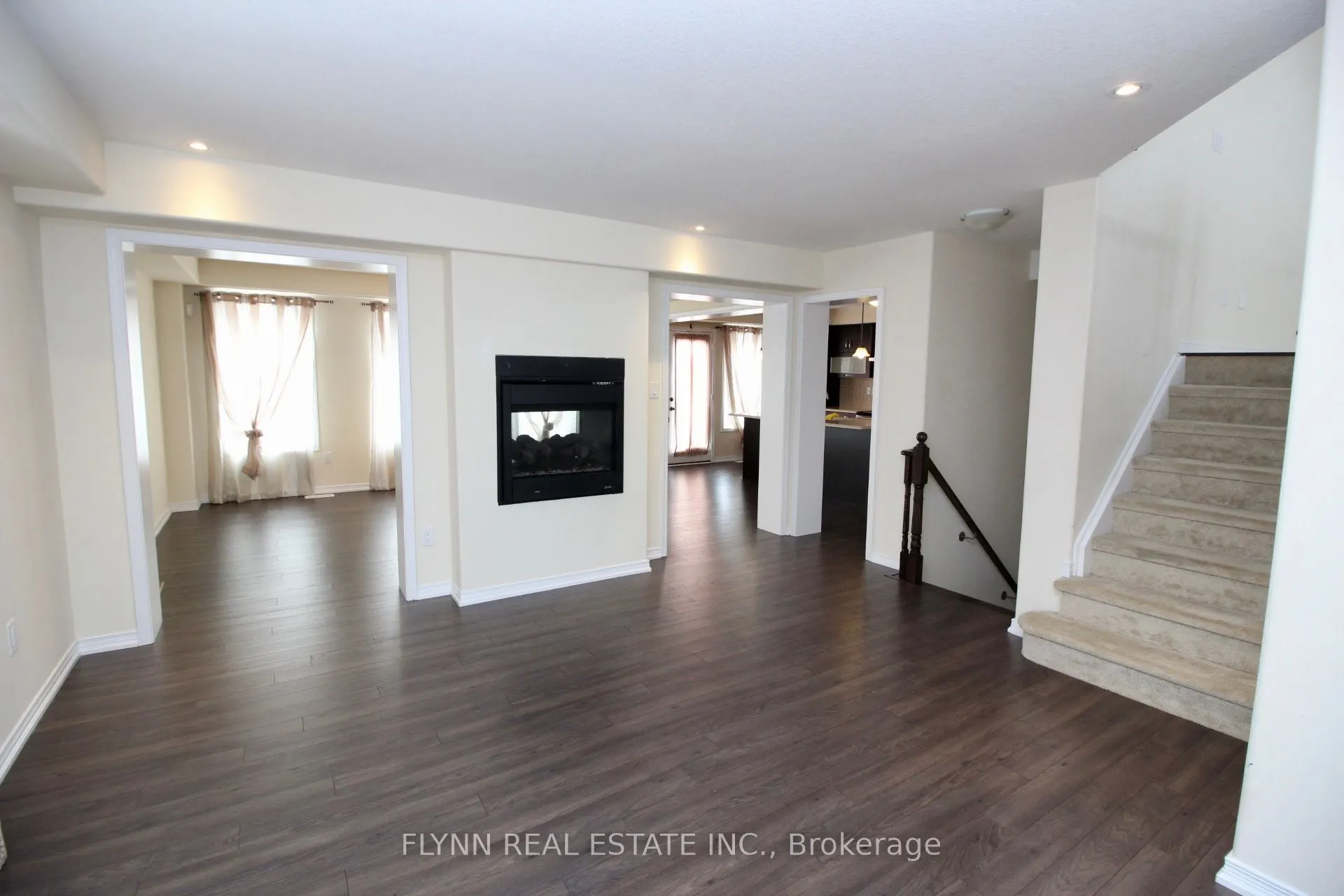 8444 ELDERBERRY Drive
