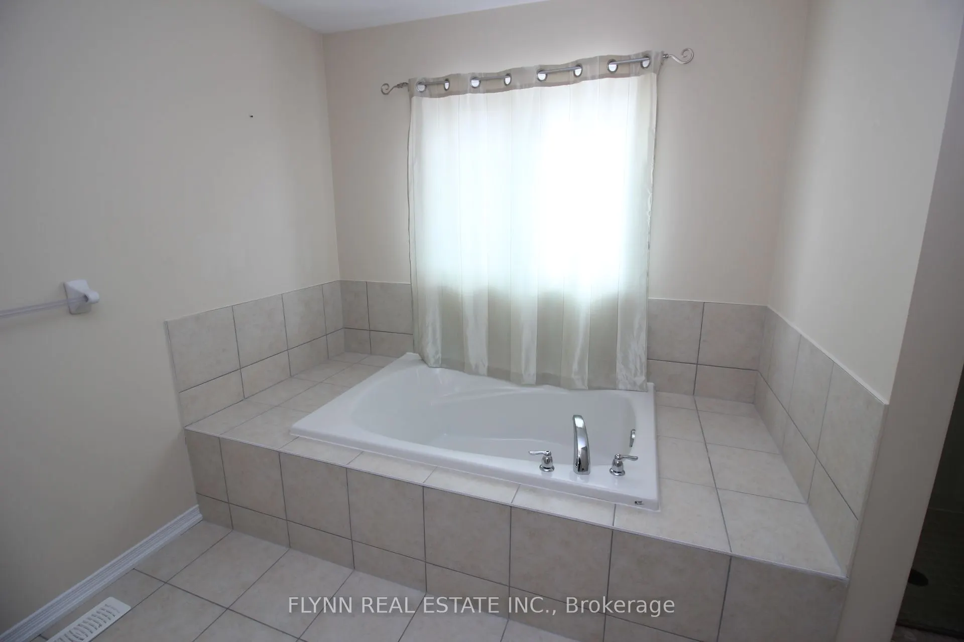 8444 ELDERBERRY Drive