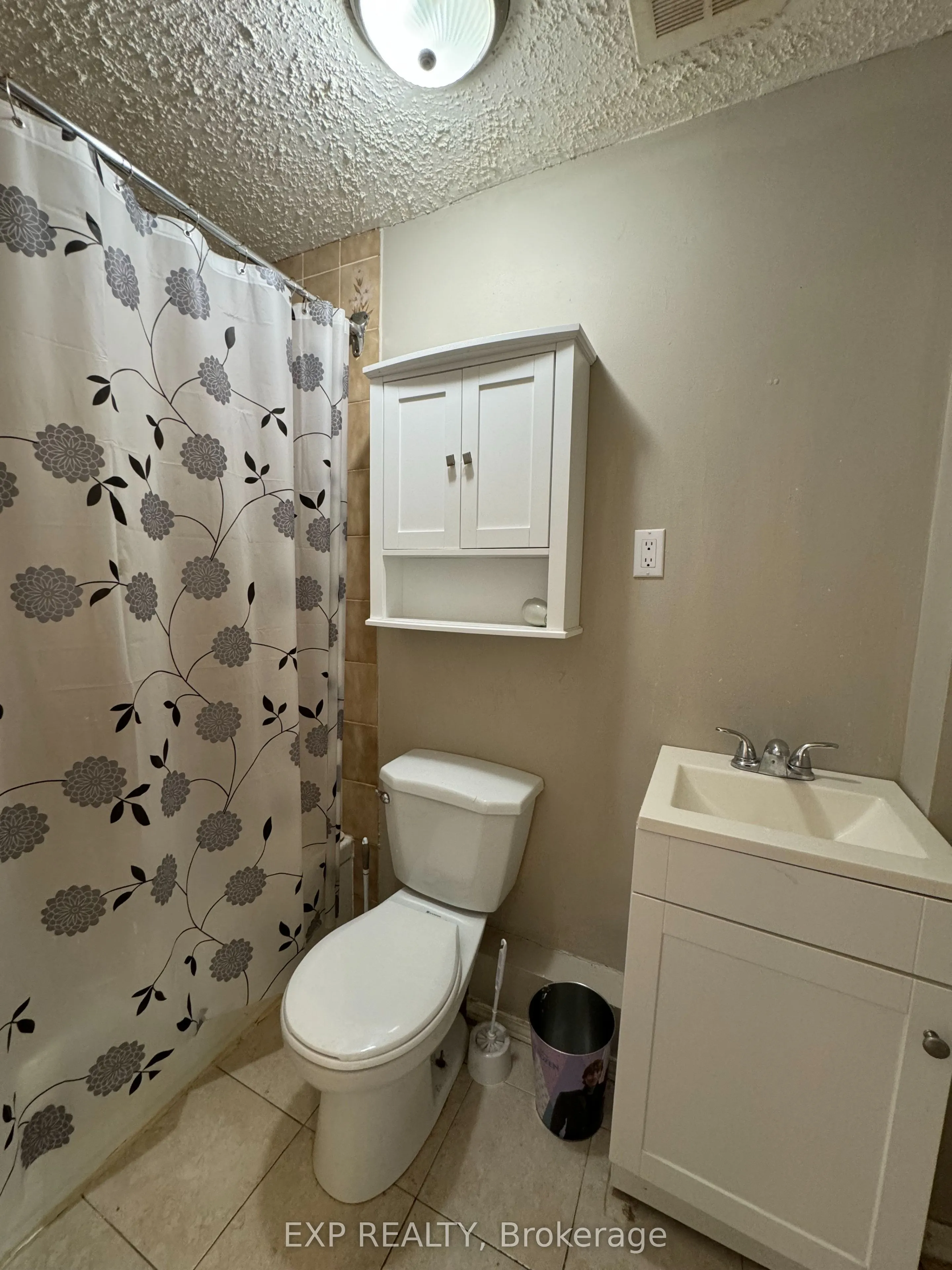 72 BARRETTE Street, #3