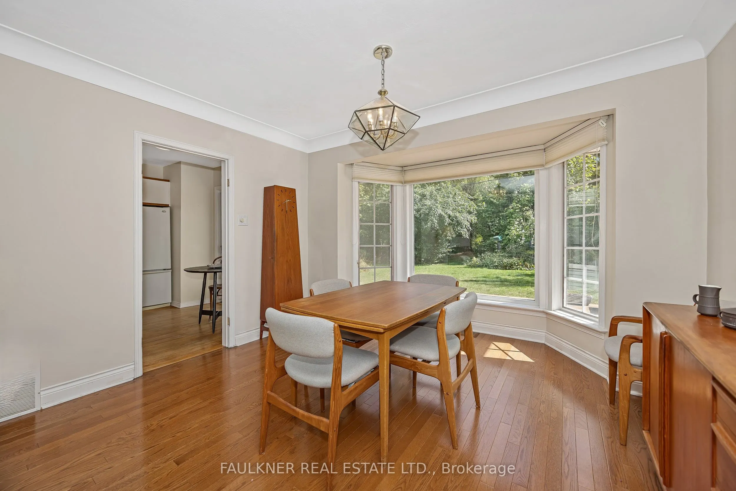 412 Thessaly Circle