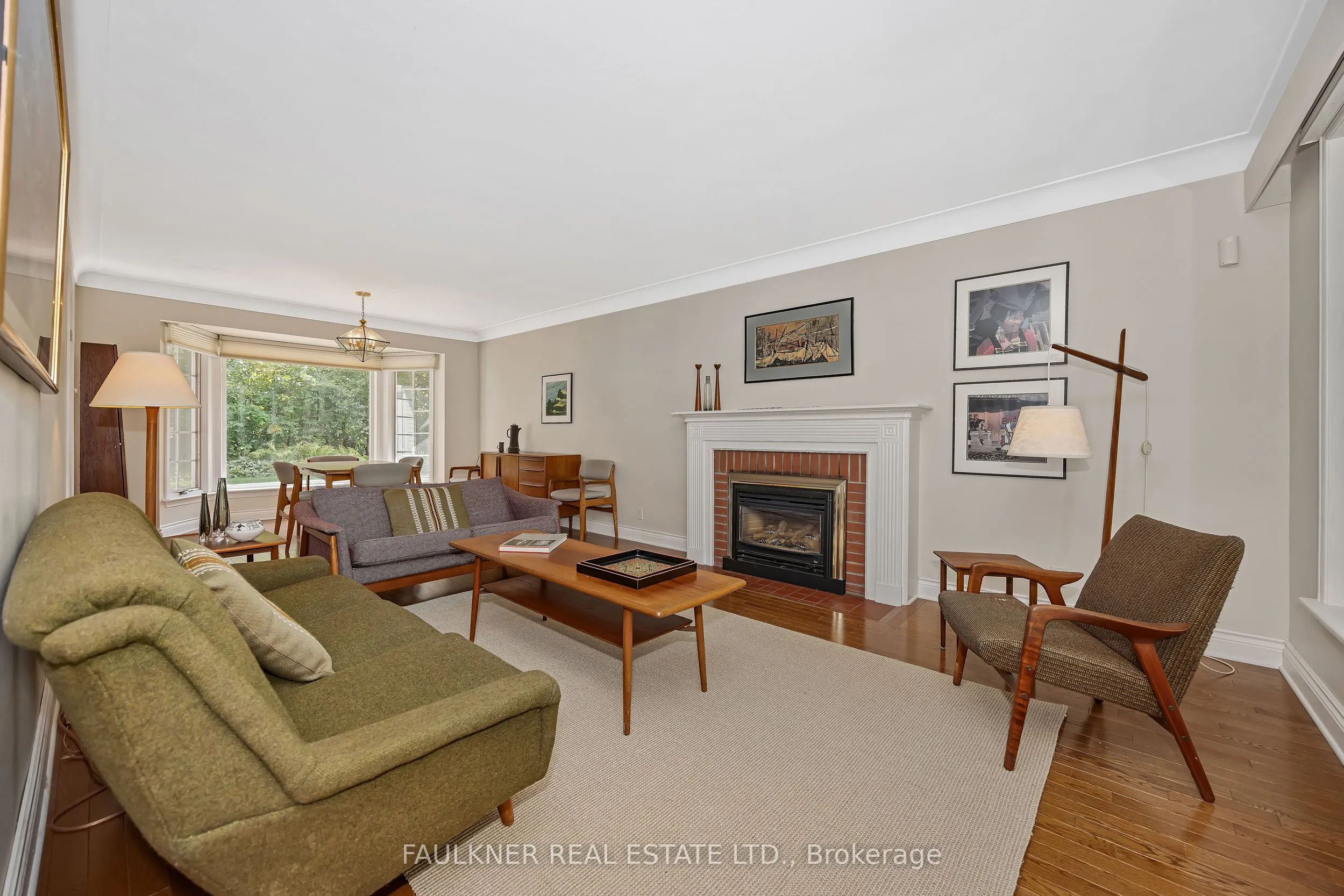 412 Thessaly Circle