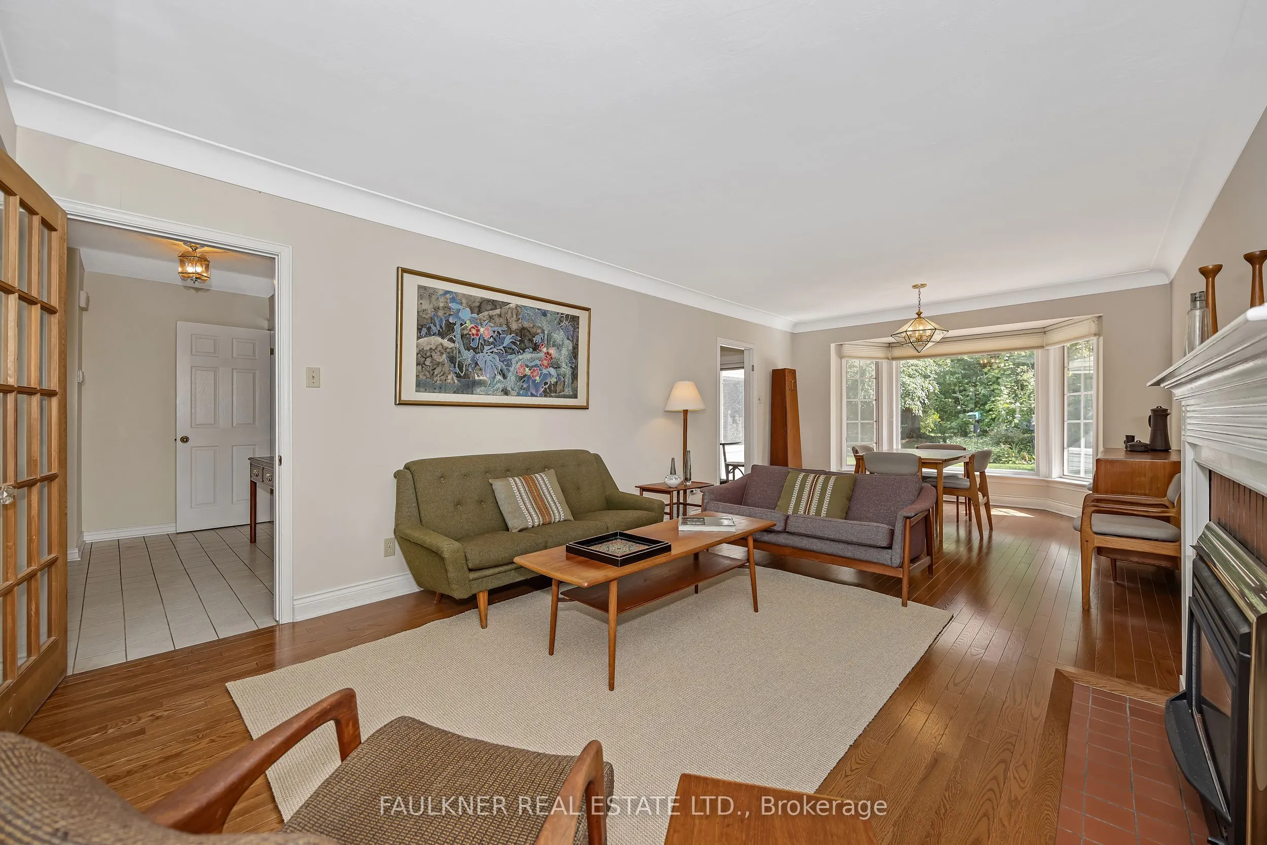 412 Thessaly Circle