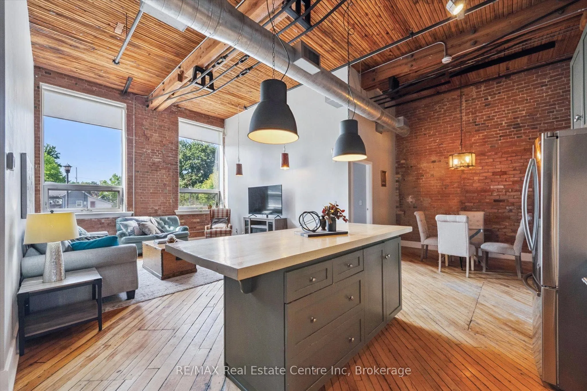 26 ONTARIO Street, #122