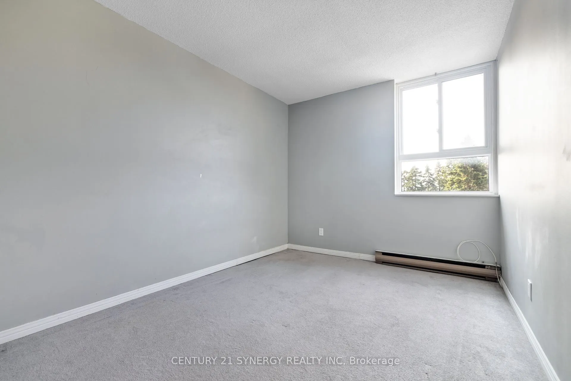 2000 Jasmine Crescent, #412