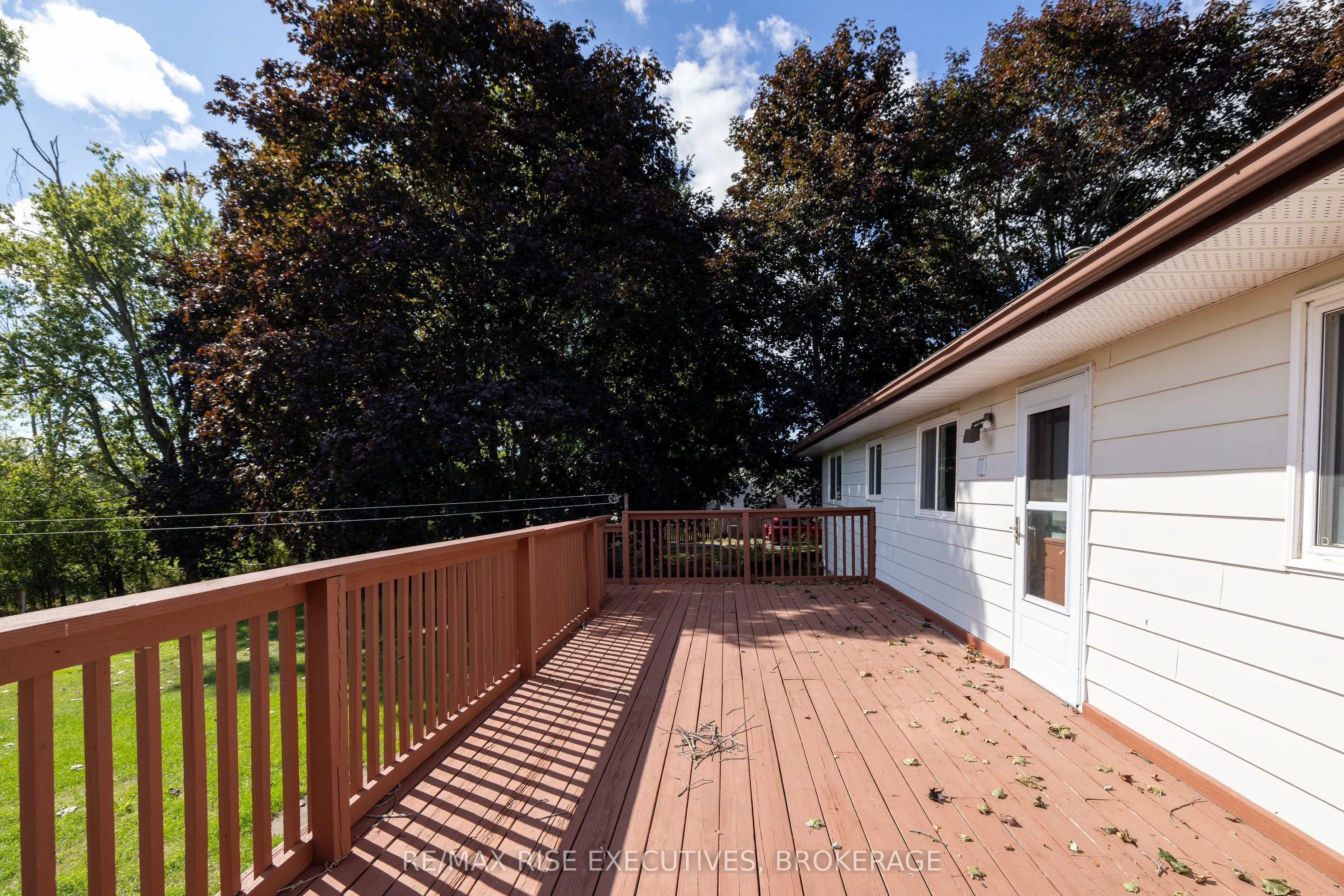 2212 Battersea Road