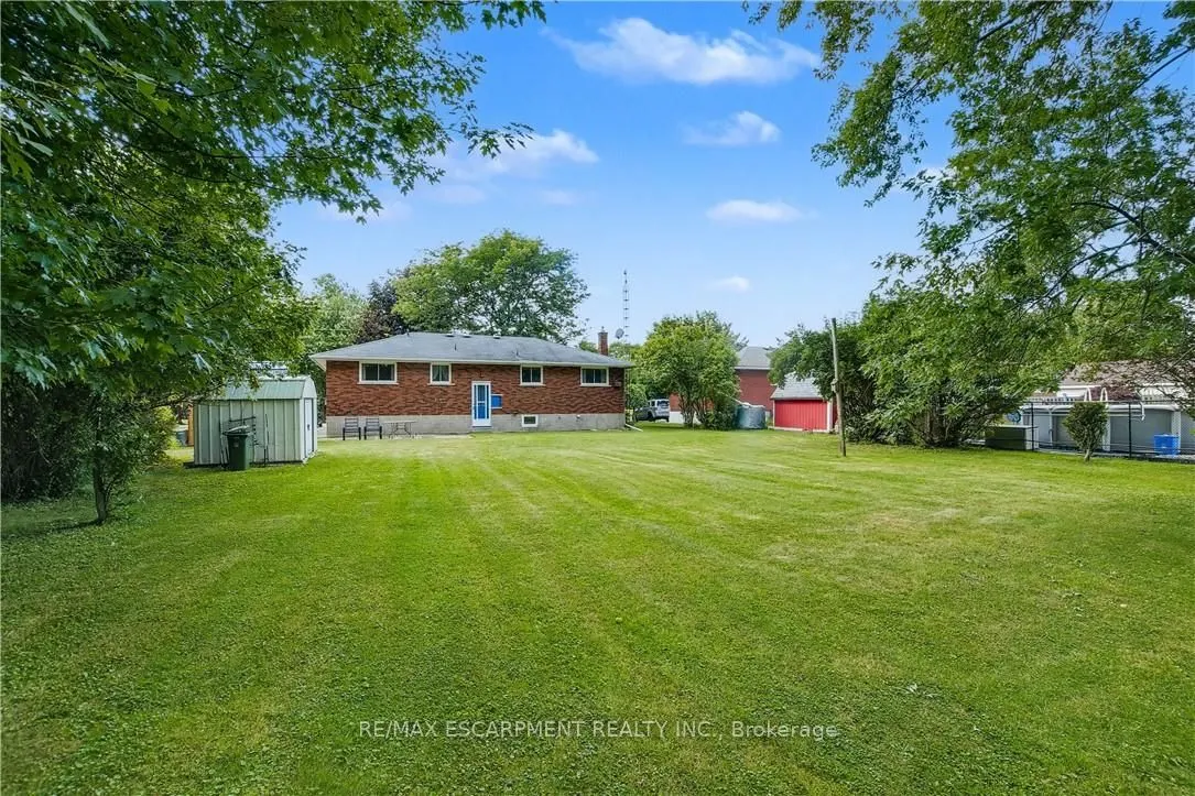 9840 Dickenson Road W