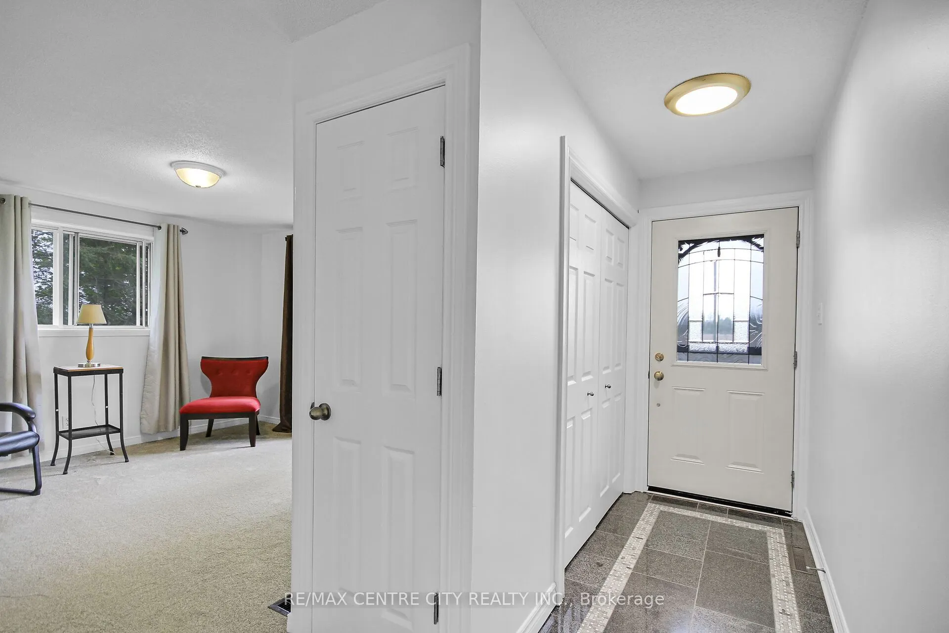 3000/2980 Roger Stevens Drive