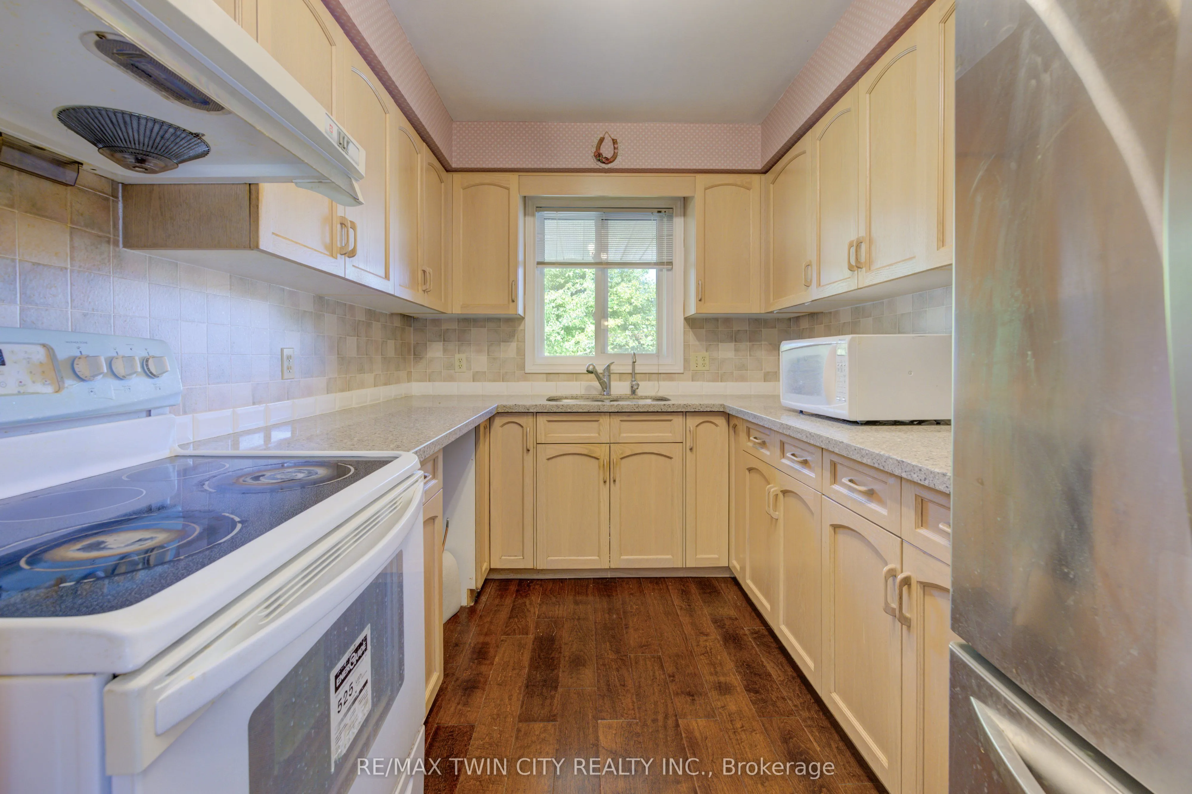 489 Northlake Drive
