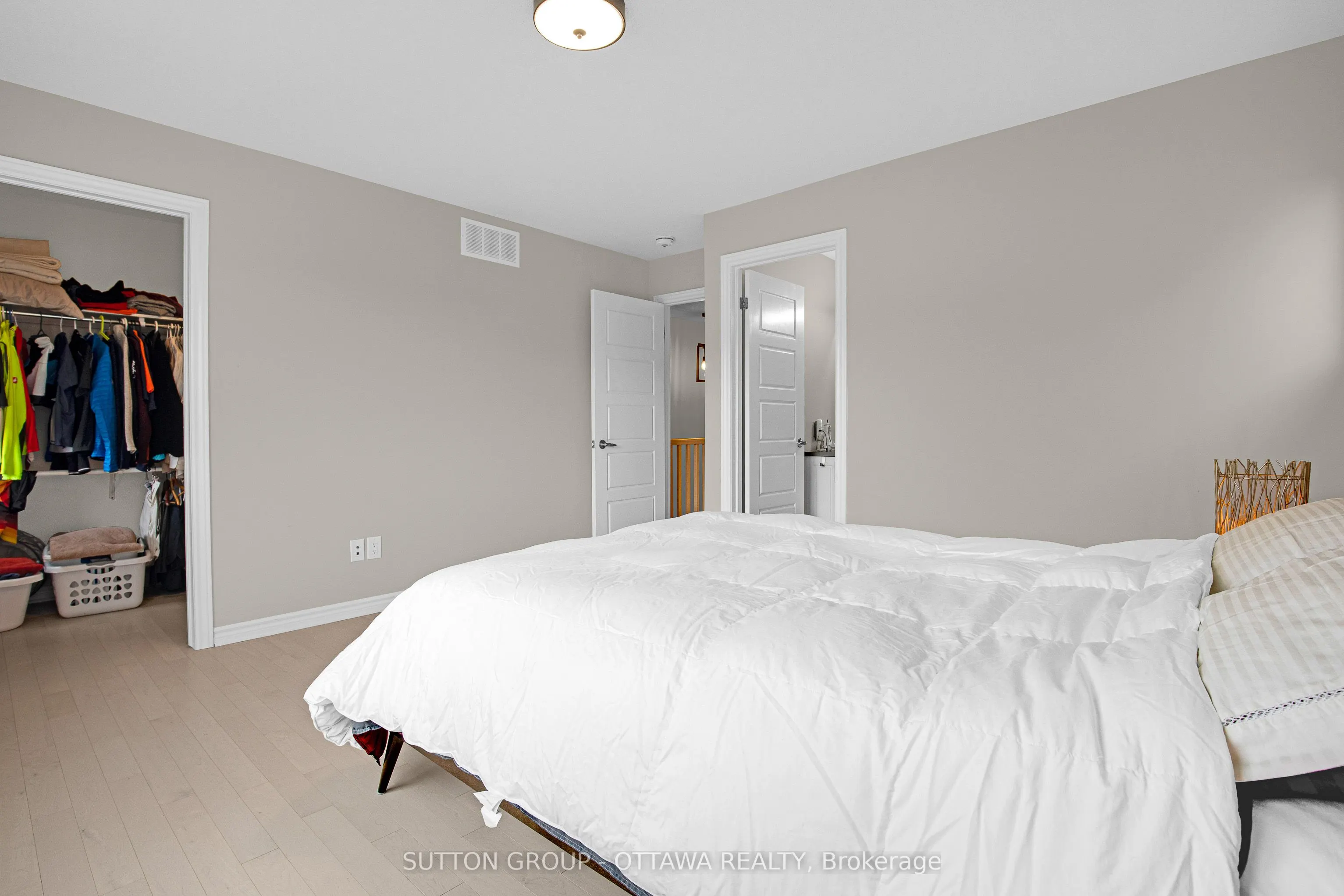 1082 Chapman Mills Drive