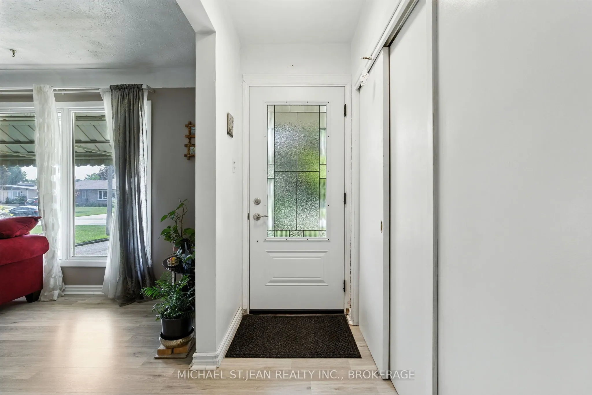 3664 Arlington Avenue