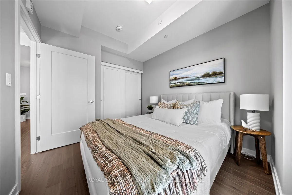570 De Mazenod Avenue, #403