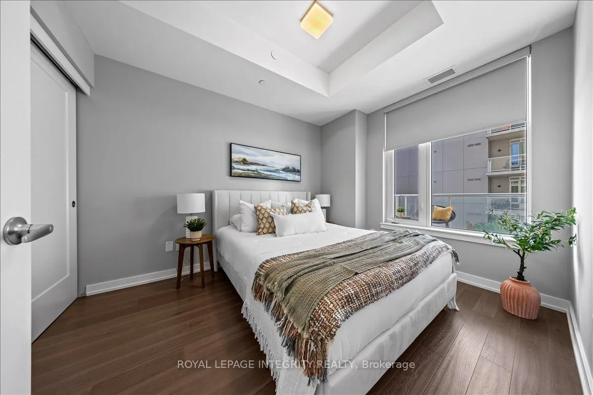 570 De Mazenod Avenue, #403