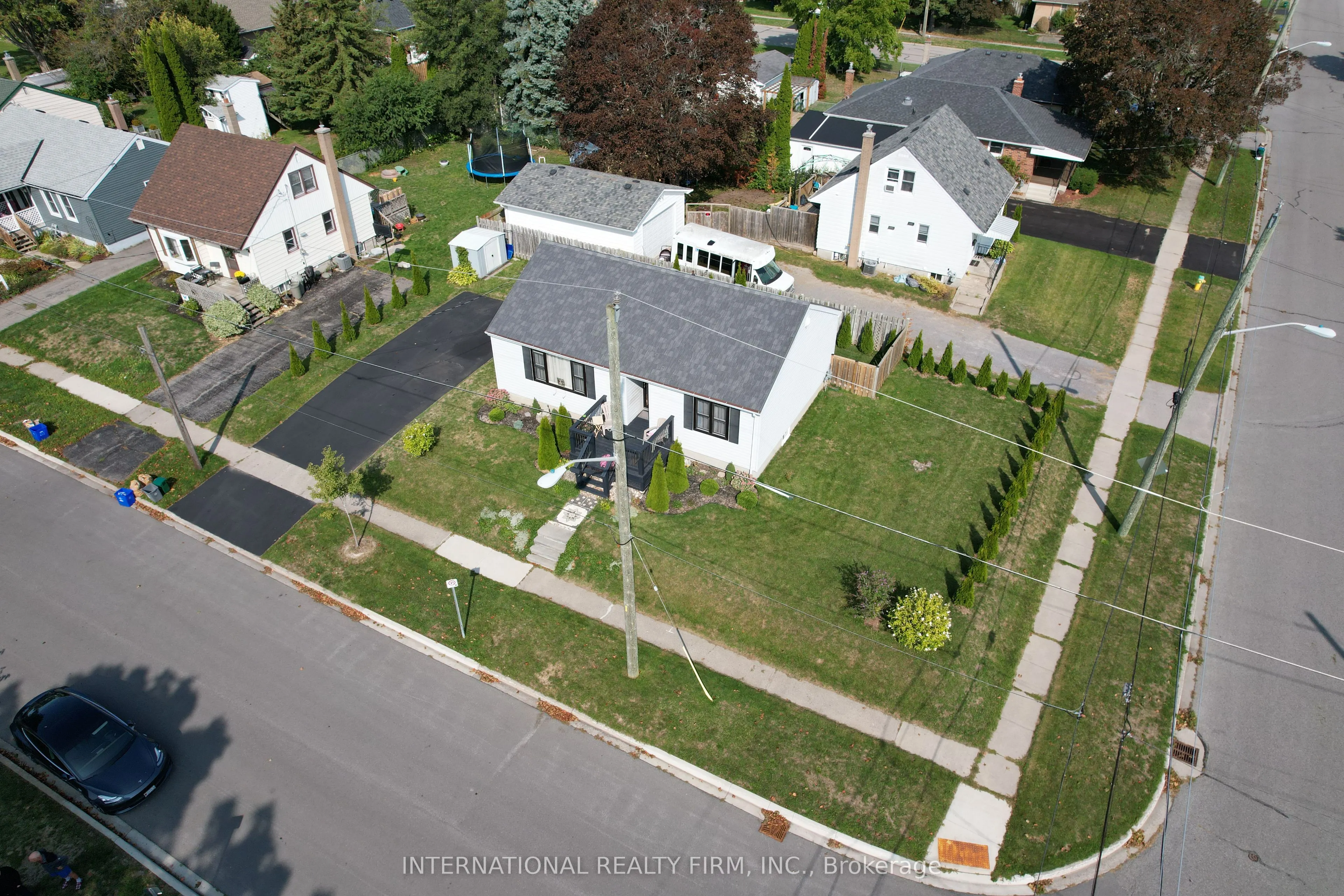 446 Harden Crescent