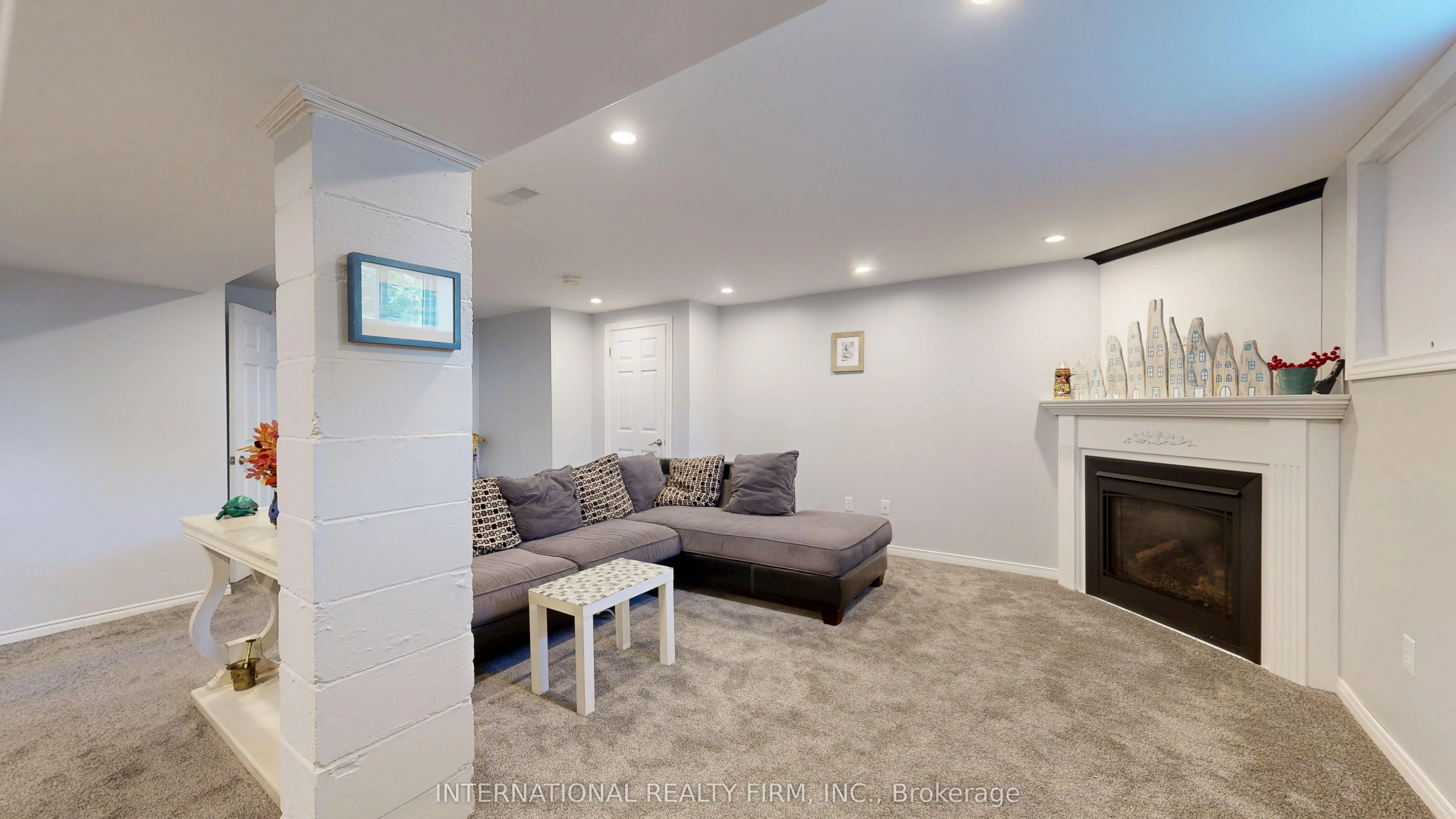 446 Harden Crescent