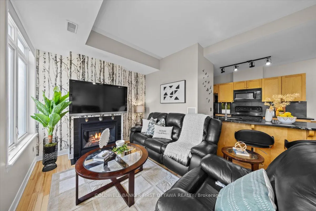 414 NEPEAN Street, #F