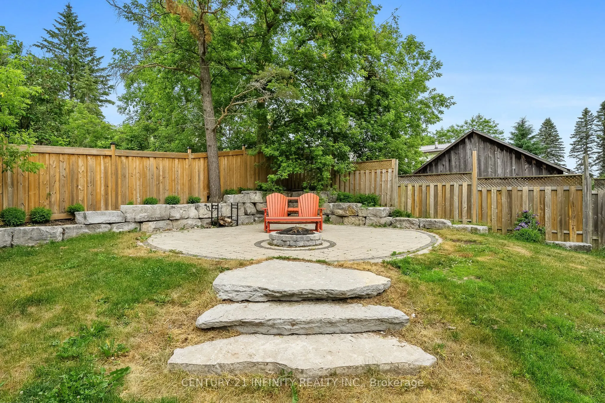 128 Glengarry Road