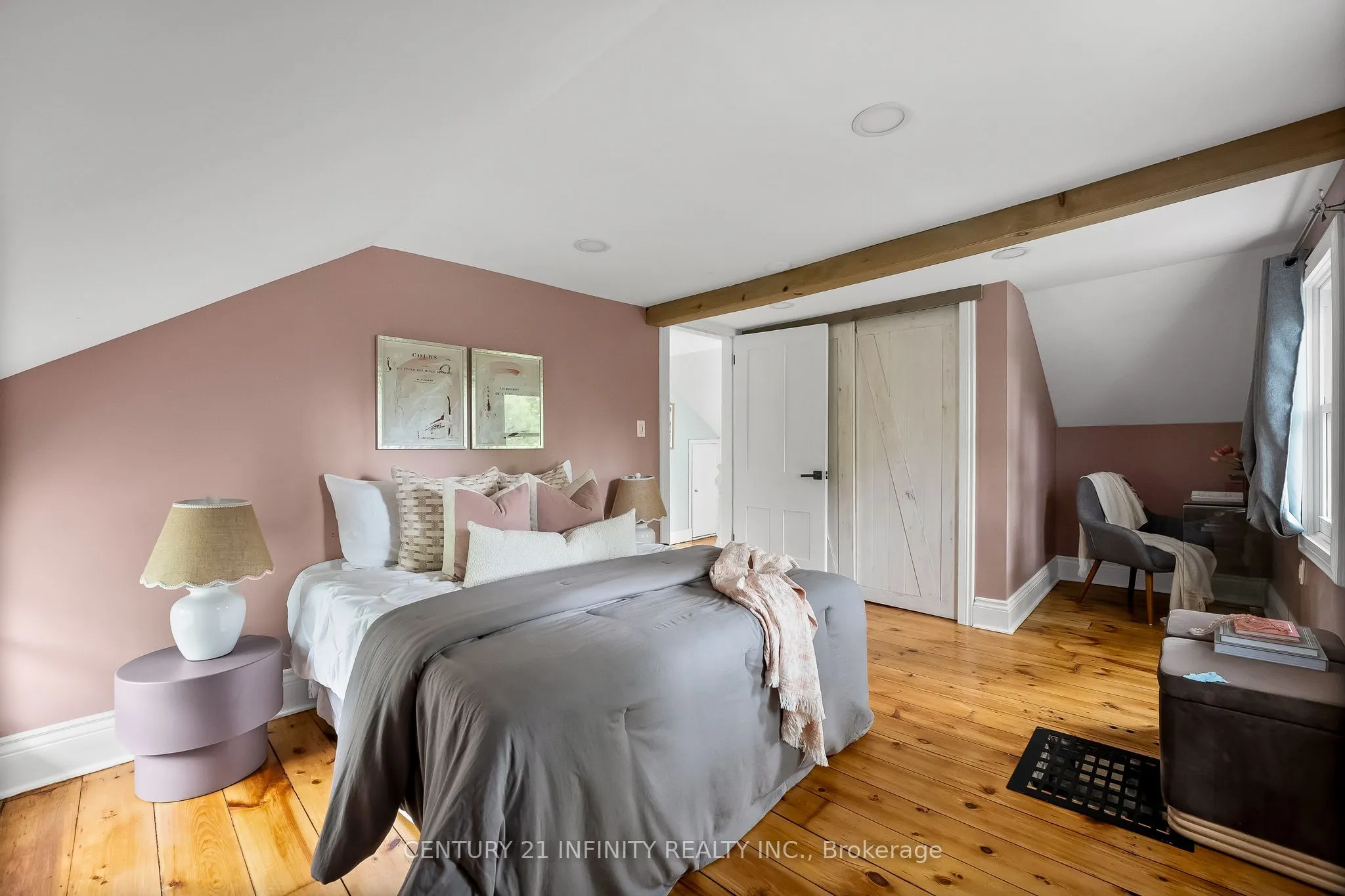 128 Glengarry Road