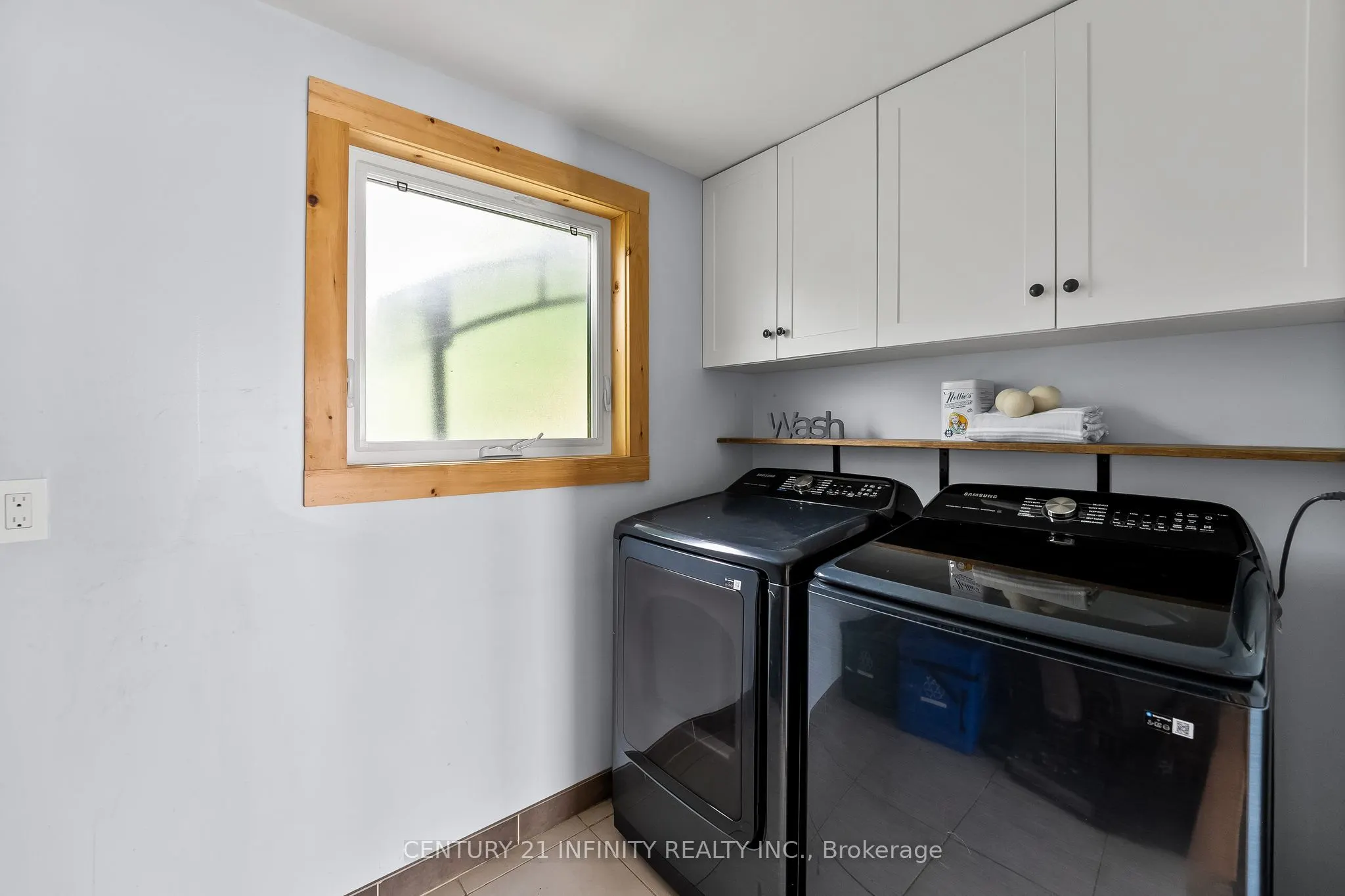 128 Glengarry Road