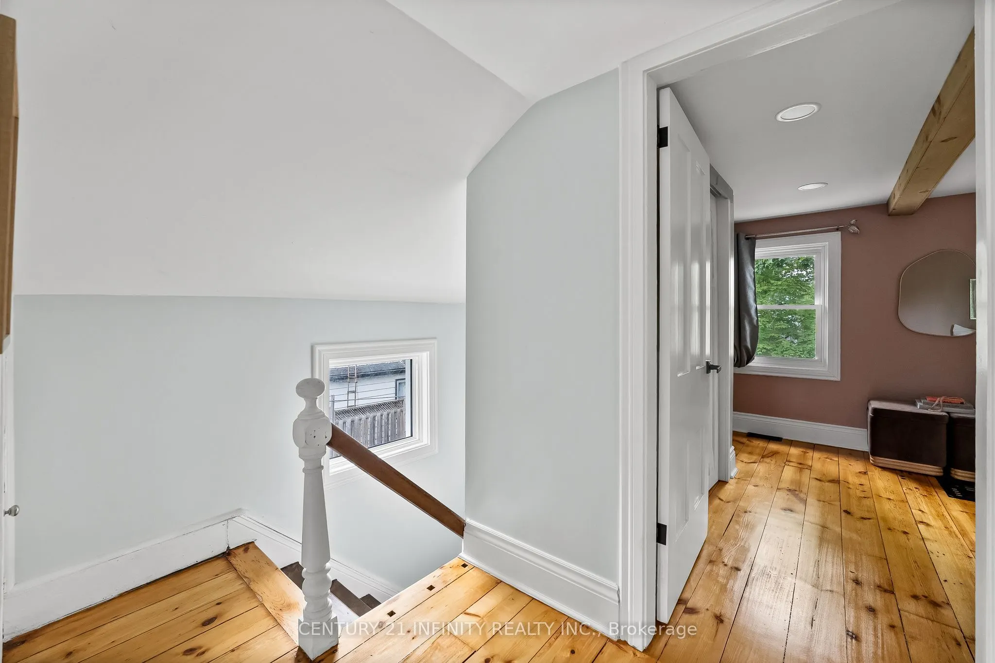 128 Glengarry Road