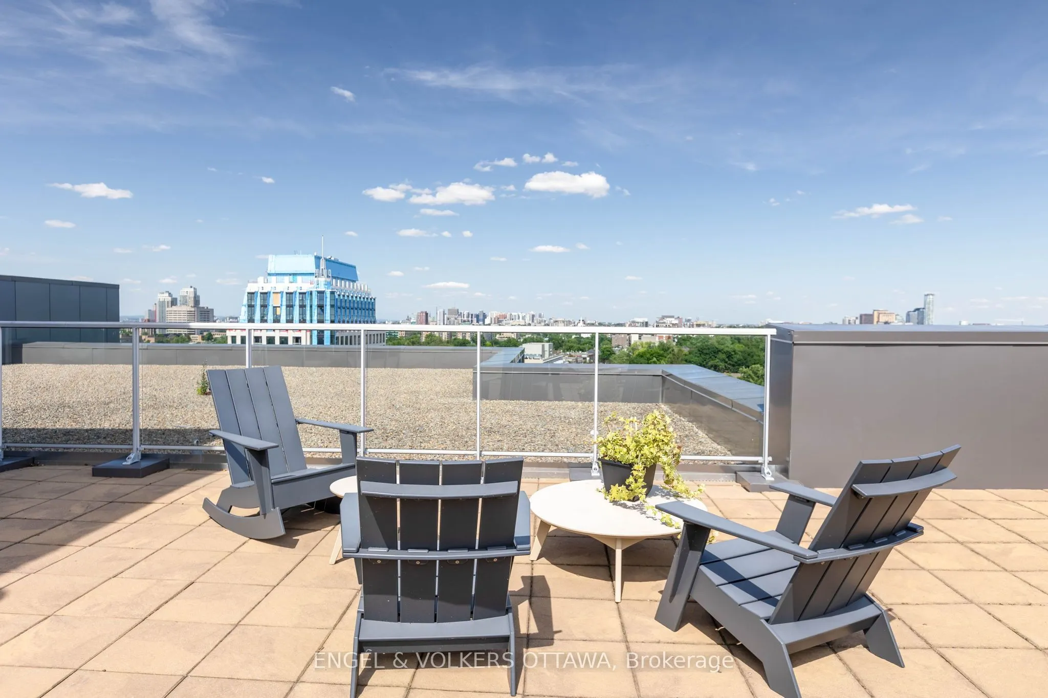 88 Richmond Road, #708