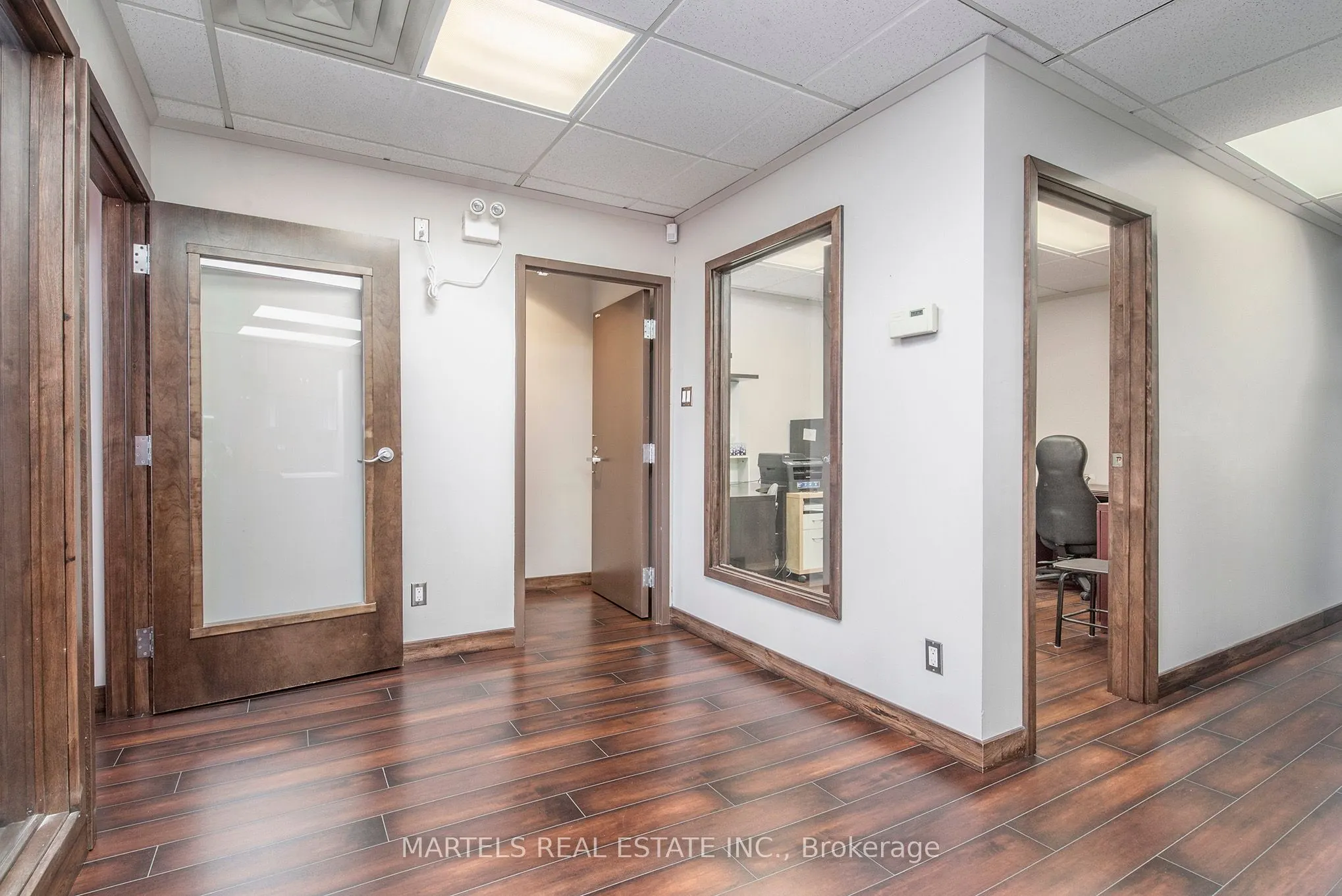 5480 Canotek Road, #14