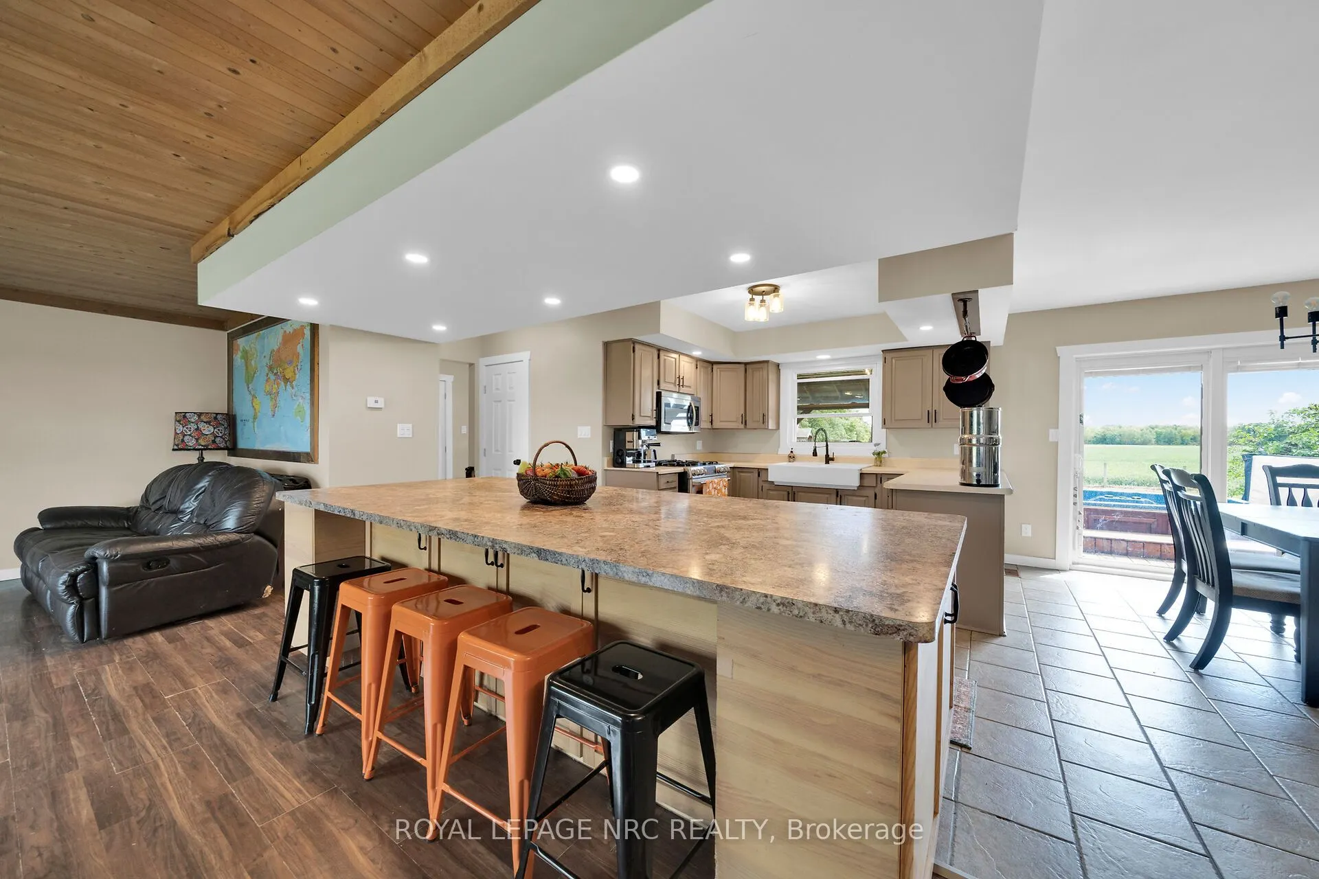 1210 Concession 4 Road