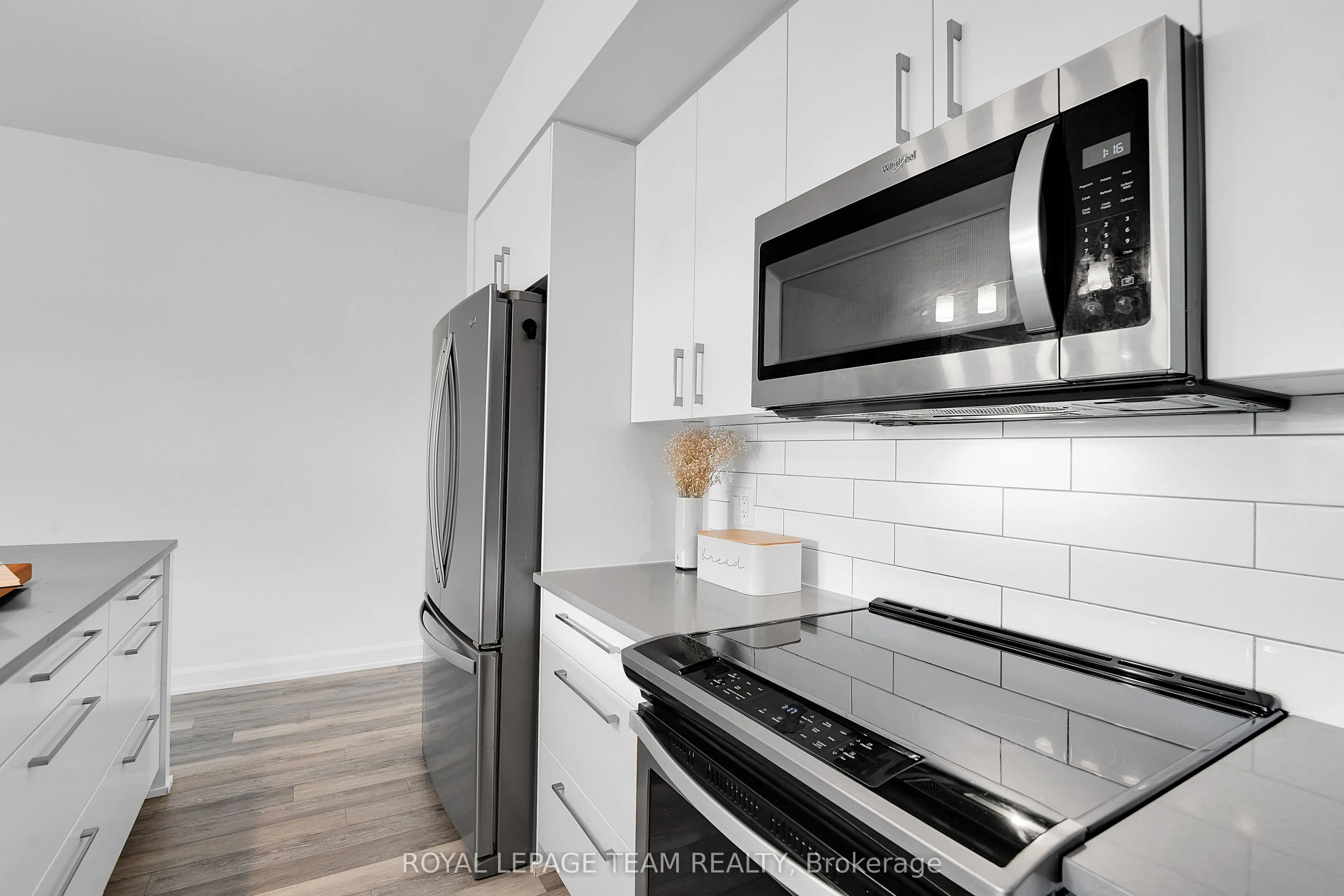 515 Gladstone Avenue, #3