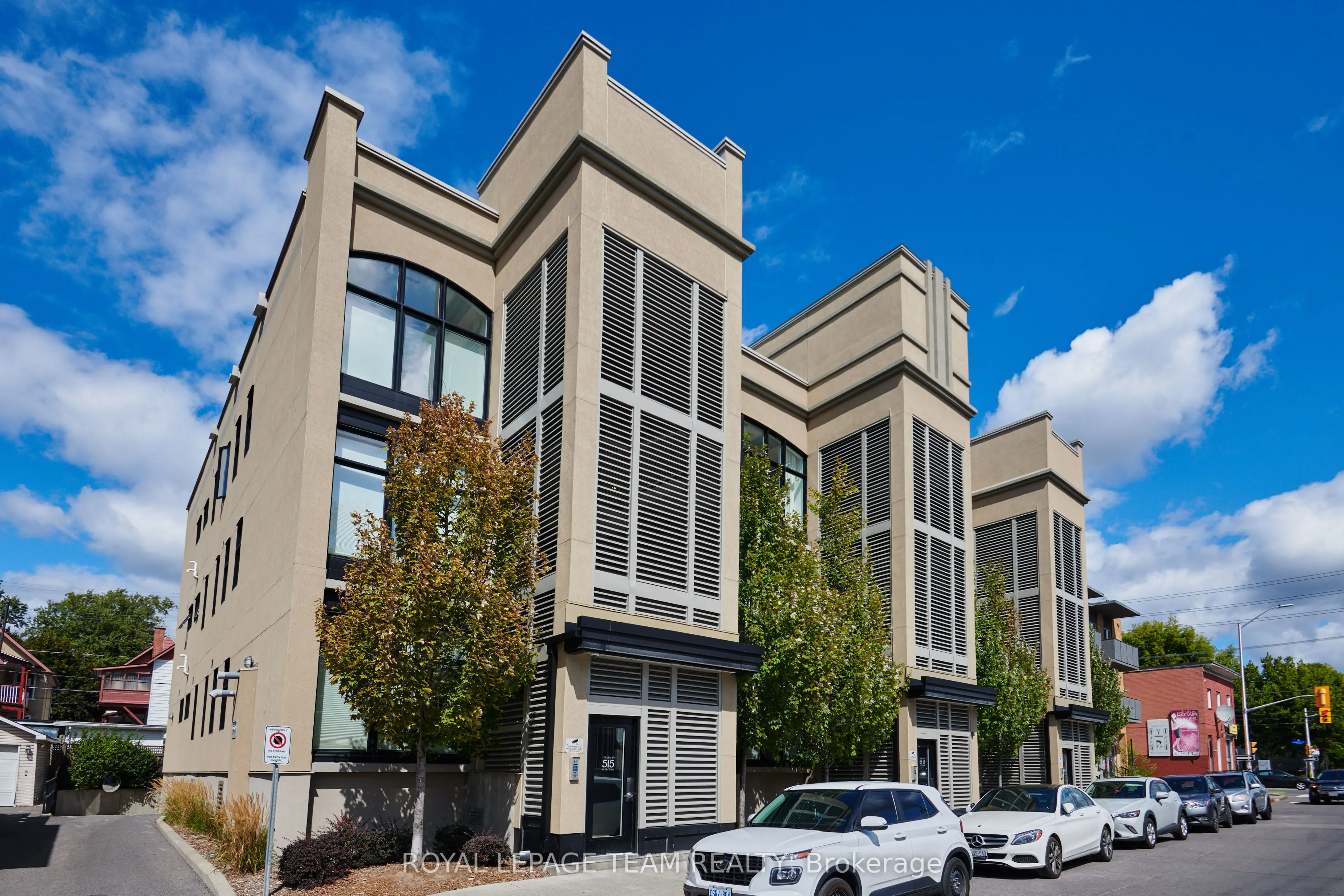 515 Gladstone Avenue, #3