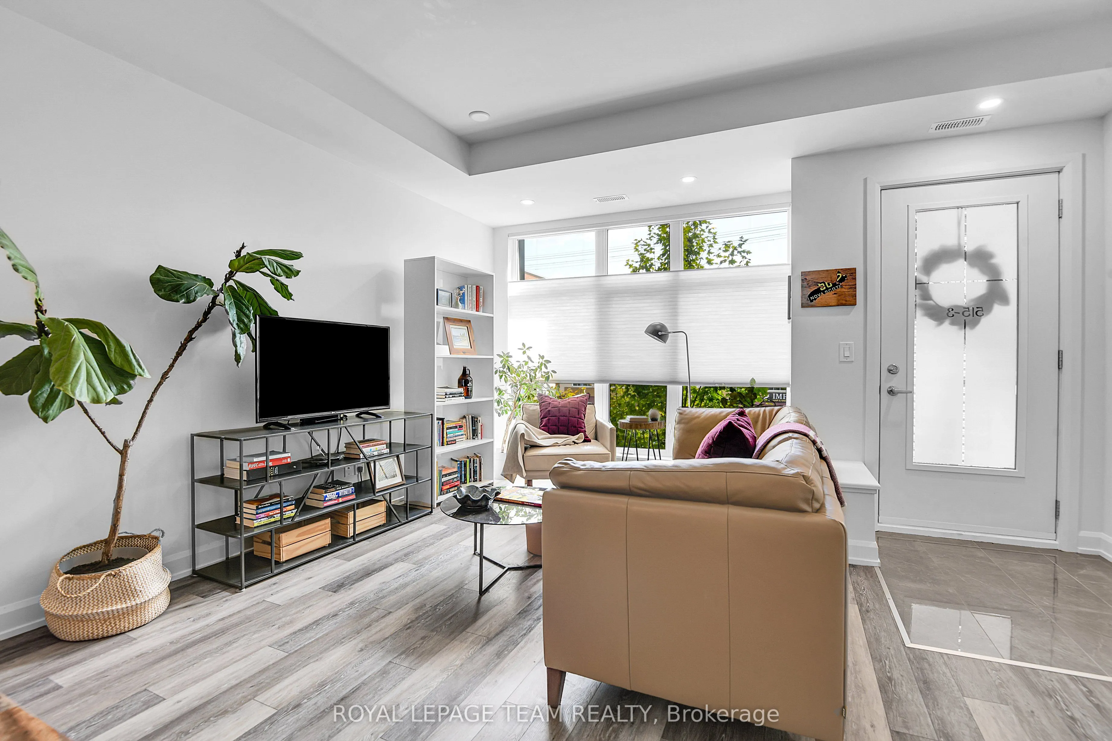 515 Gladstone Avenue, #3