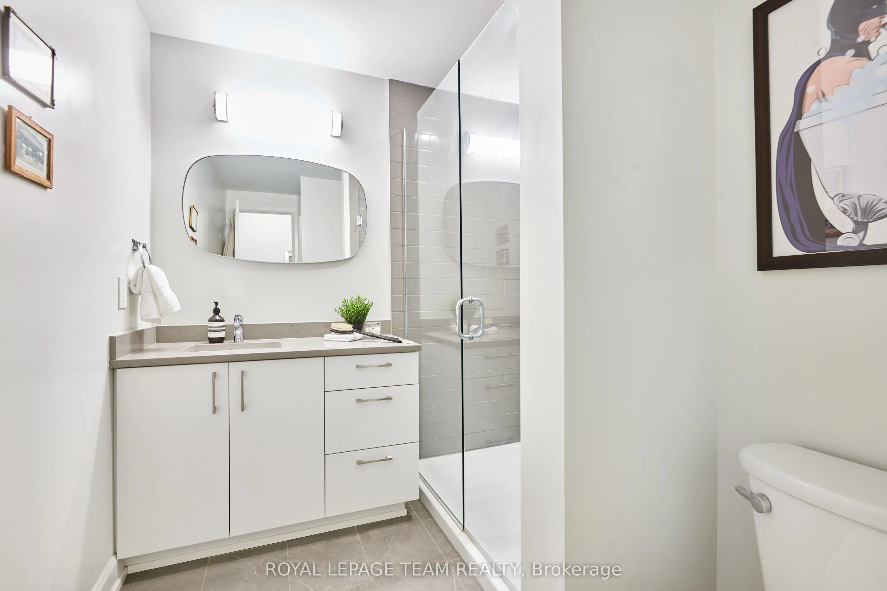 515 Gladstone Avenue, #3