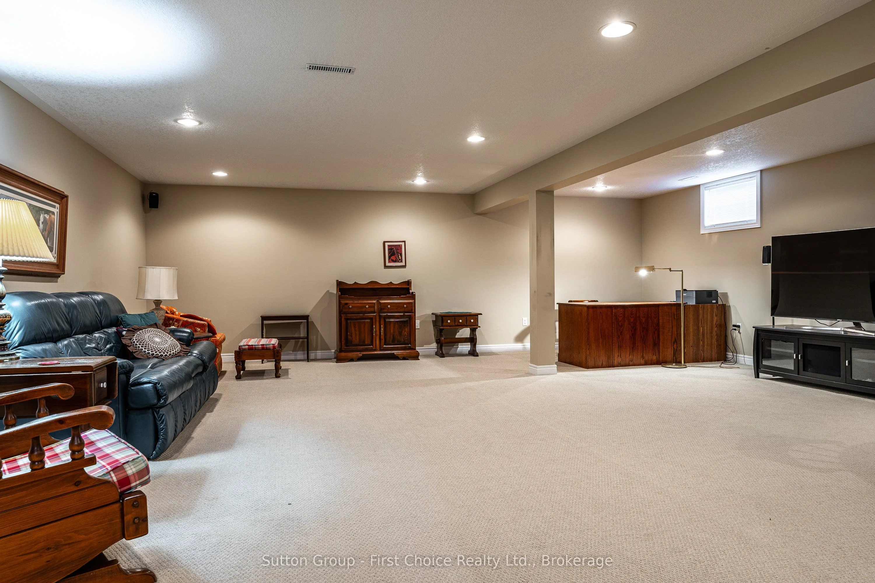 46 Frances Street W, #3