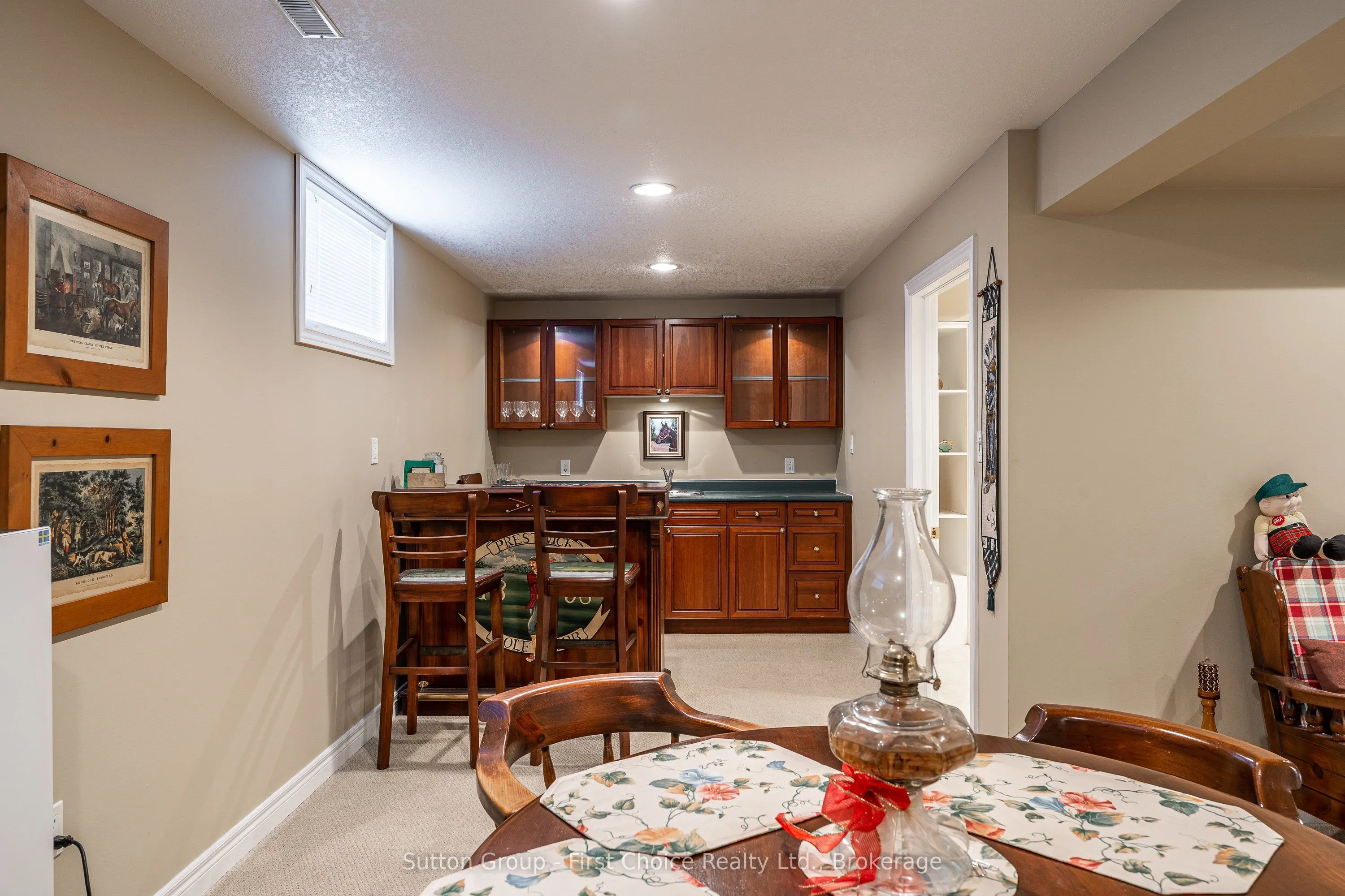 46 Frances Street W, #3