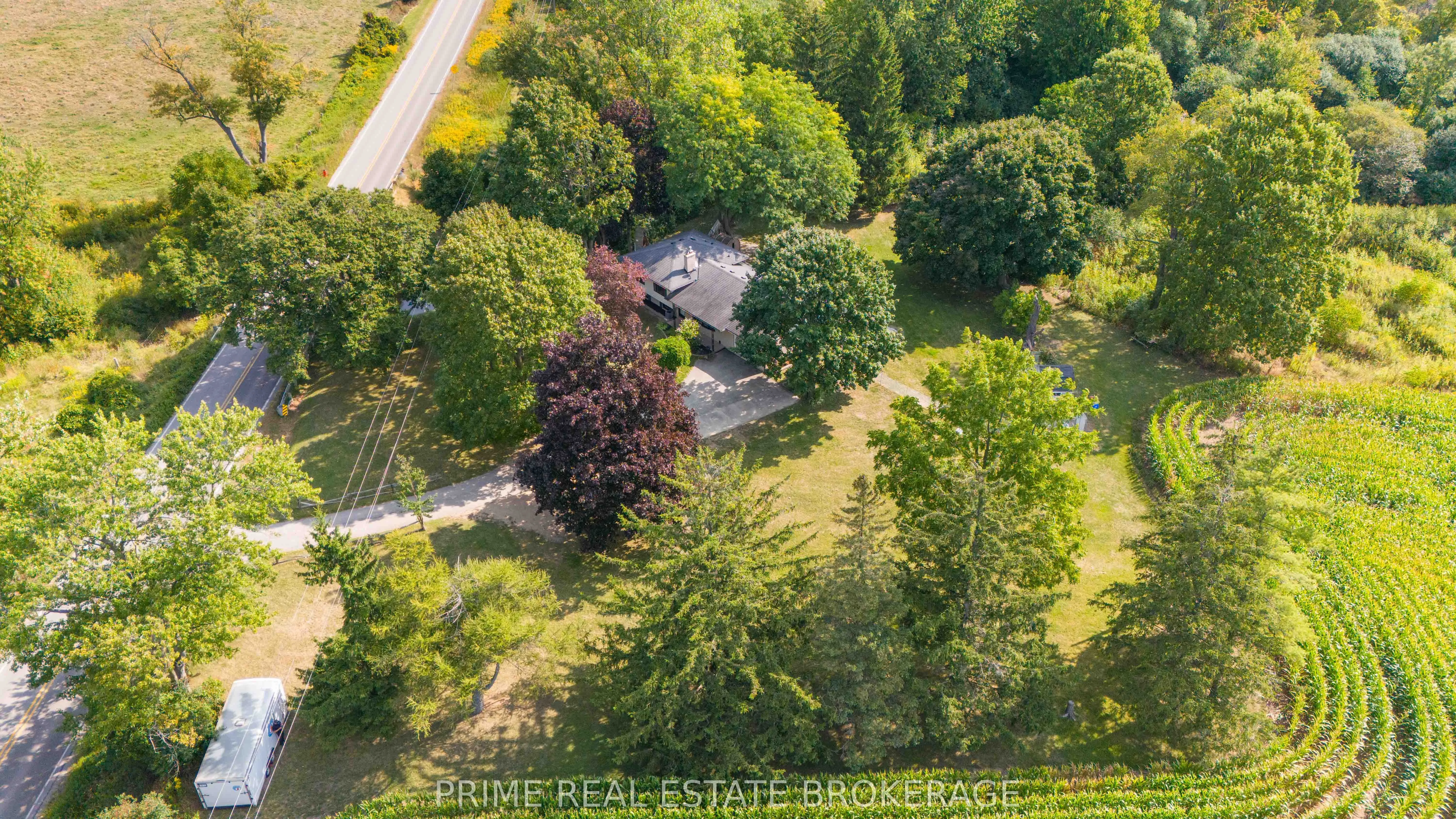 2141 Sunningdale Road E