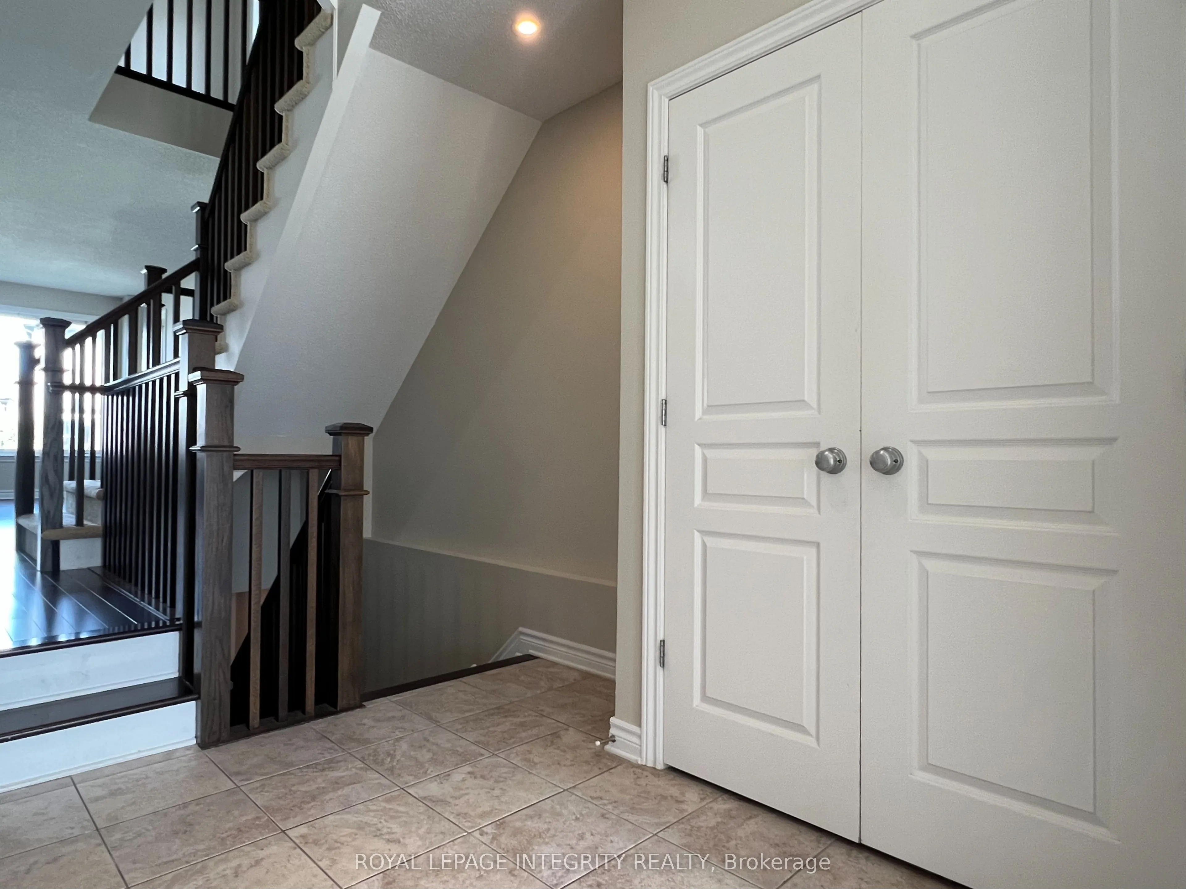 158 Popplewell Crescent