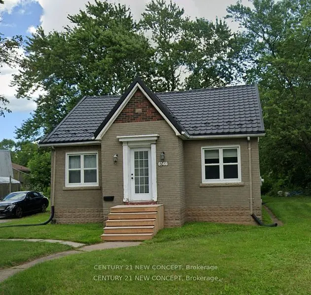 6566 Drummond Road