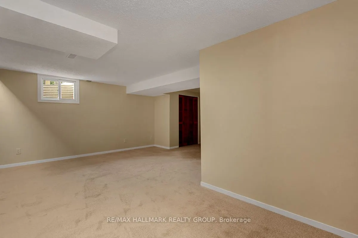 44 Turret Court