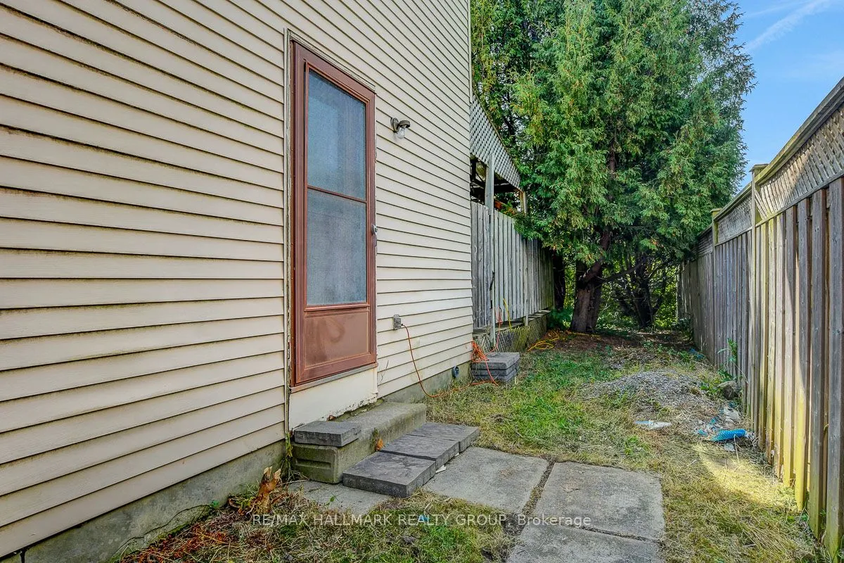 44 Turret Court