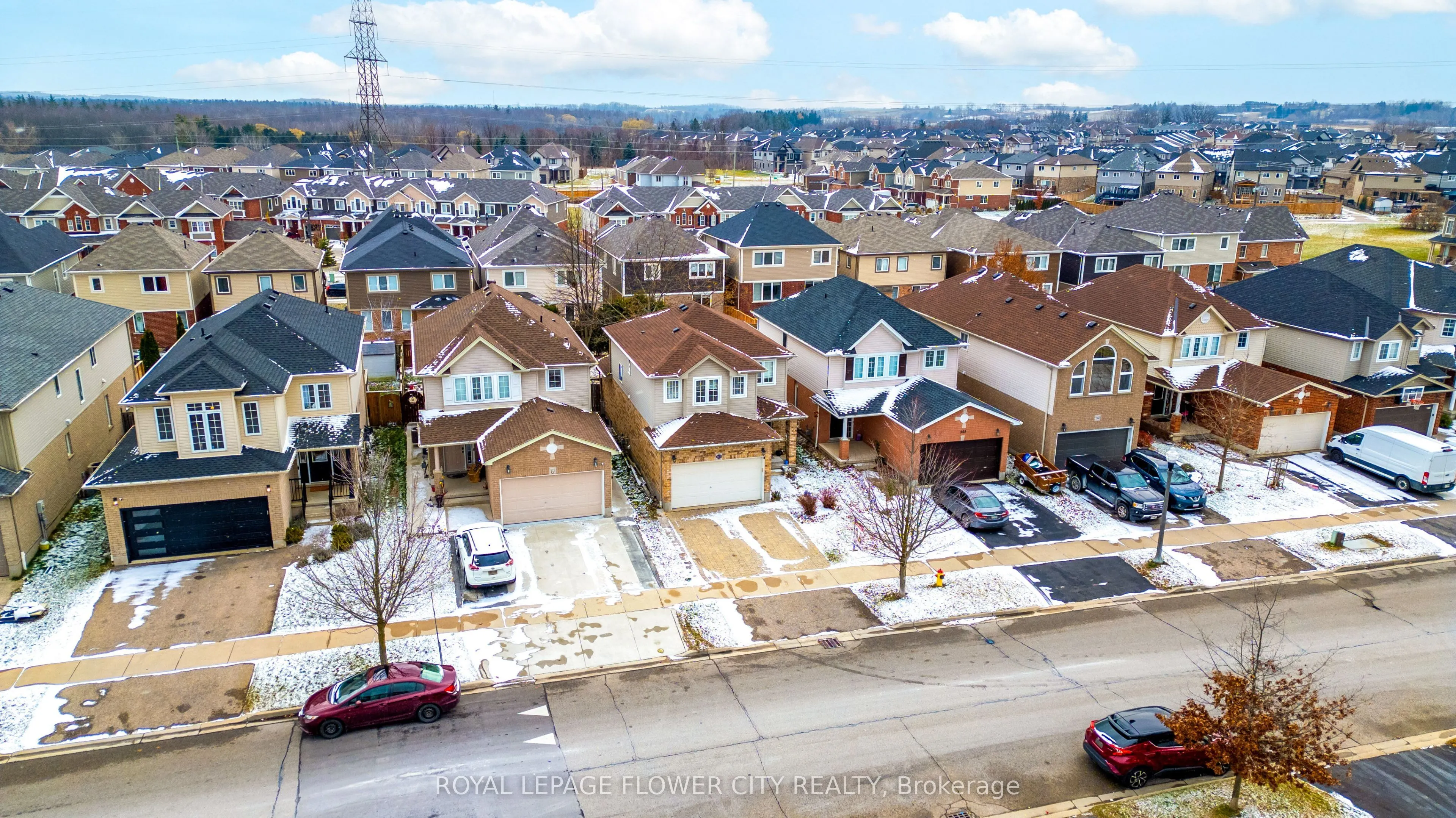 369 Thomas Slee Drive