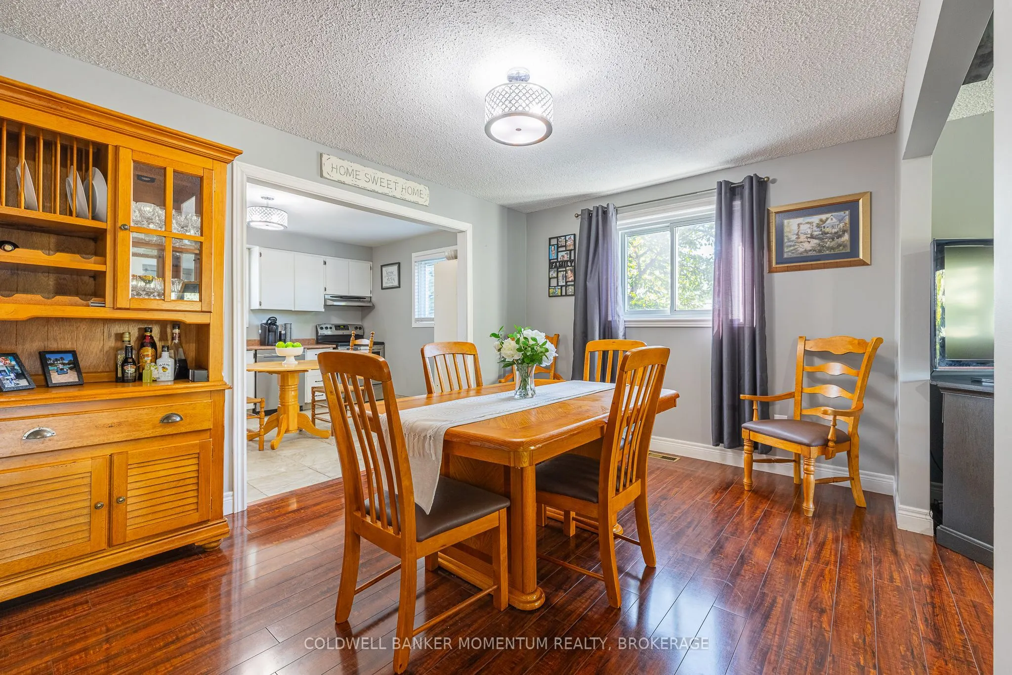 92 Commerford Street