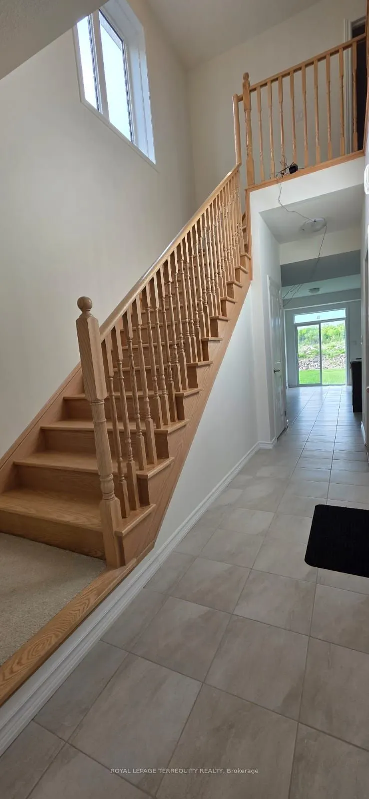 34 Hillcroft Way