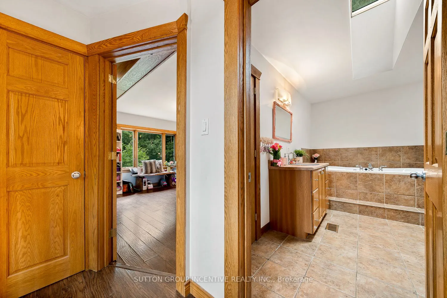 806 CLEARWATER LAKE Road