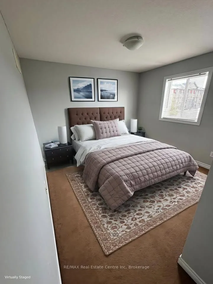 76 Clough Crescent, #UPPER