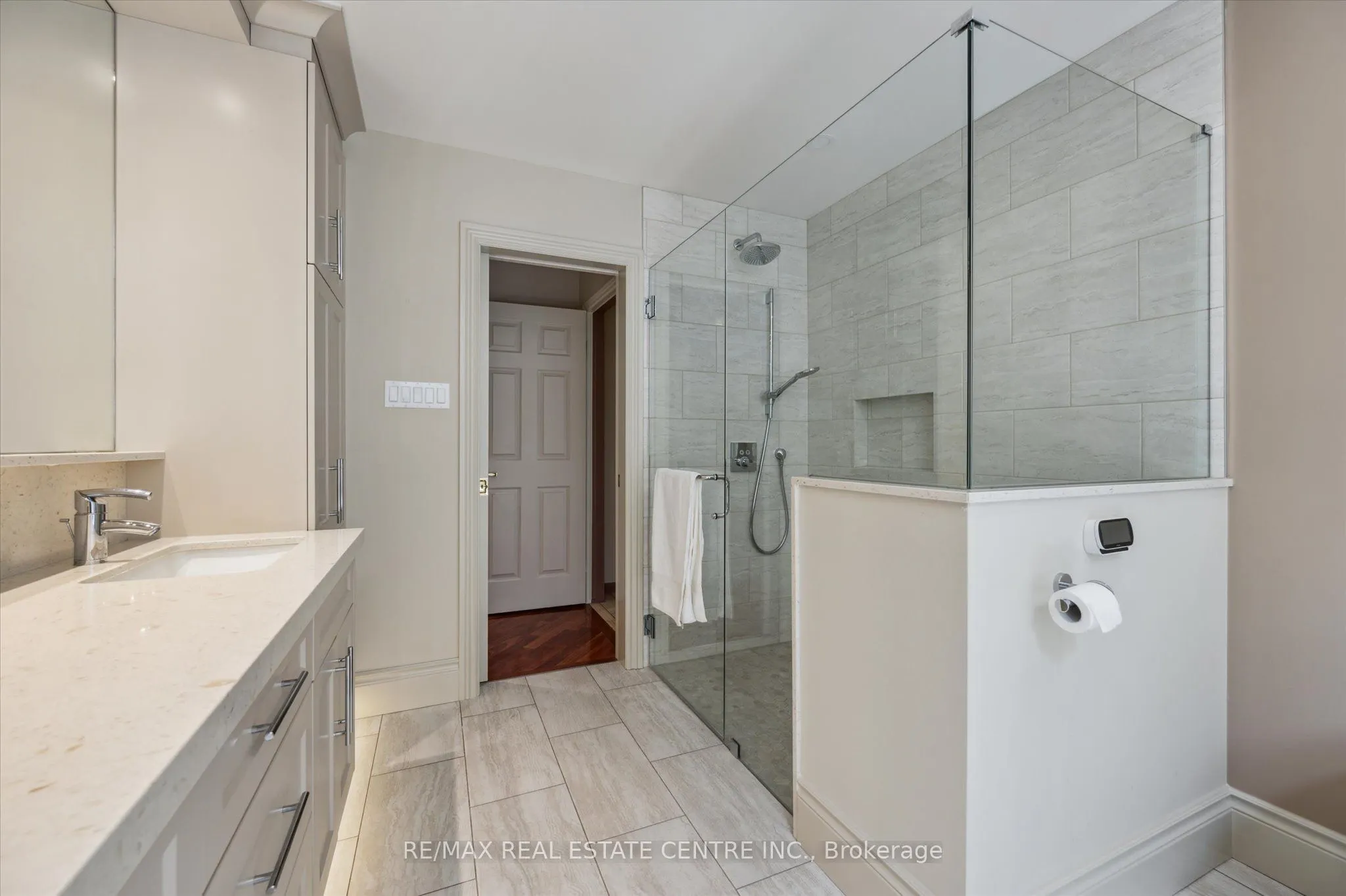 211 Edgehill Drive